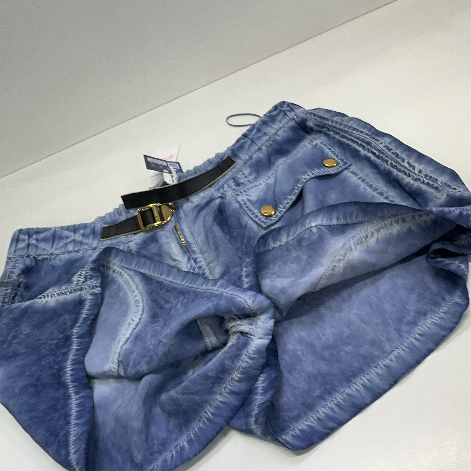Louis Vuitton Louis Vuitton Acid Wash Belted Shorts 36 Size 26" / US 2 / IT 38 - 7 Thumbnail