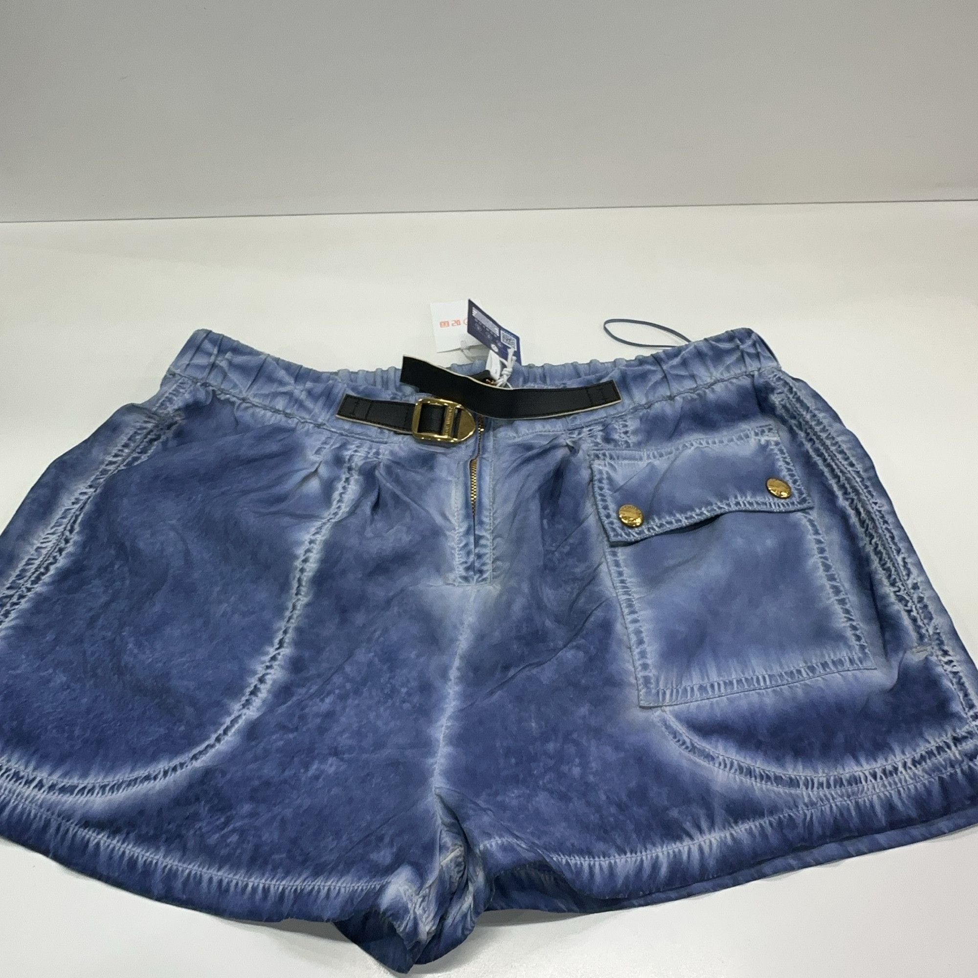 Louis Vuitton Louis Vuitton Acid Wash Belted Shorts 36 Size 26" / US 2 / IT 38 - 6 Thumbnail