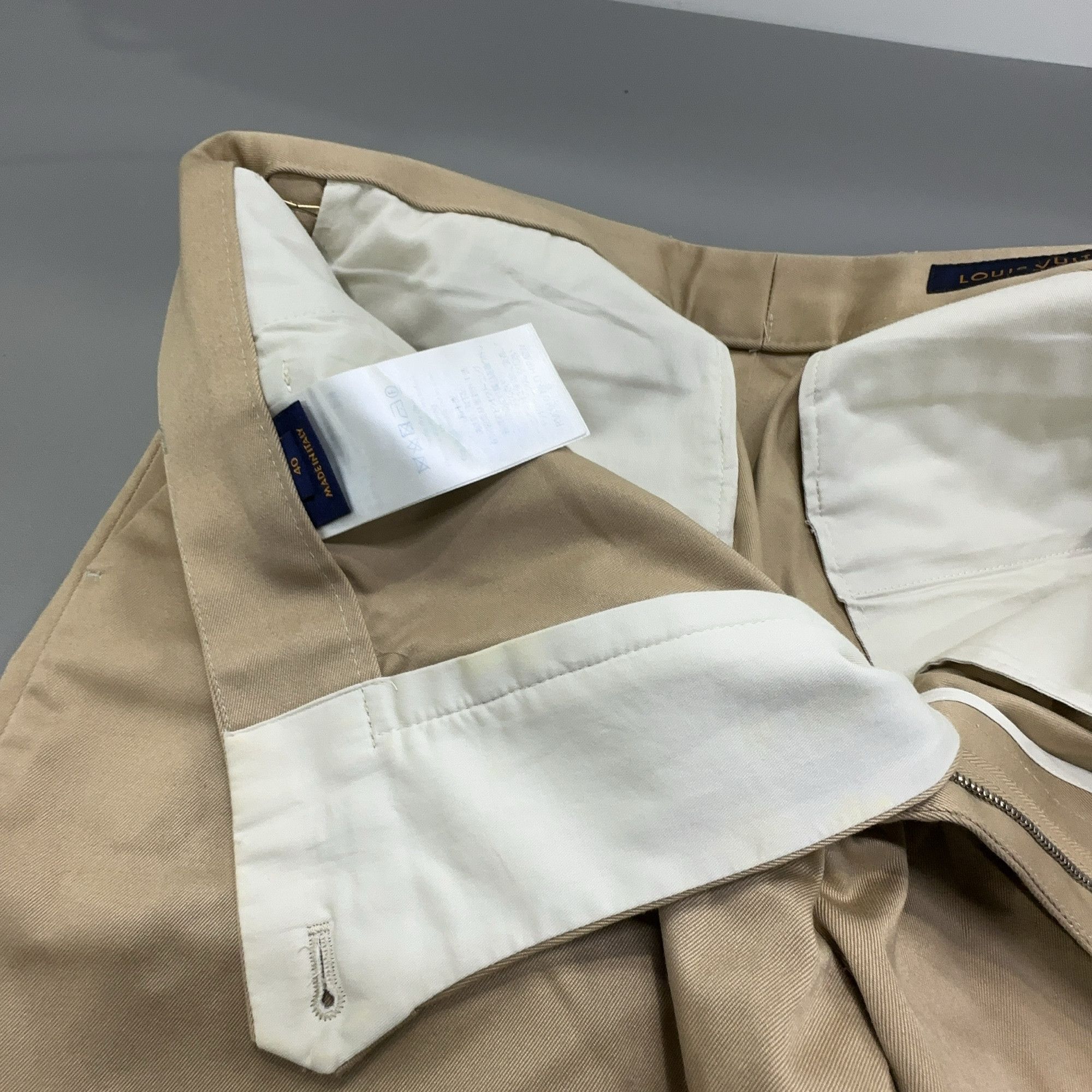 Louis Vuitton Louis Vuitton Khaki Chino Shorts Size 40 Size 28" / US 6 / IT 42 - 5 Thumbnail