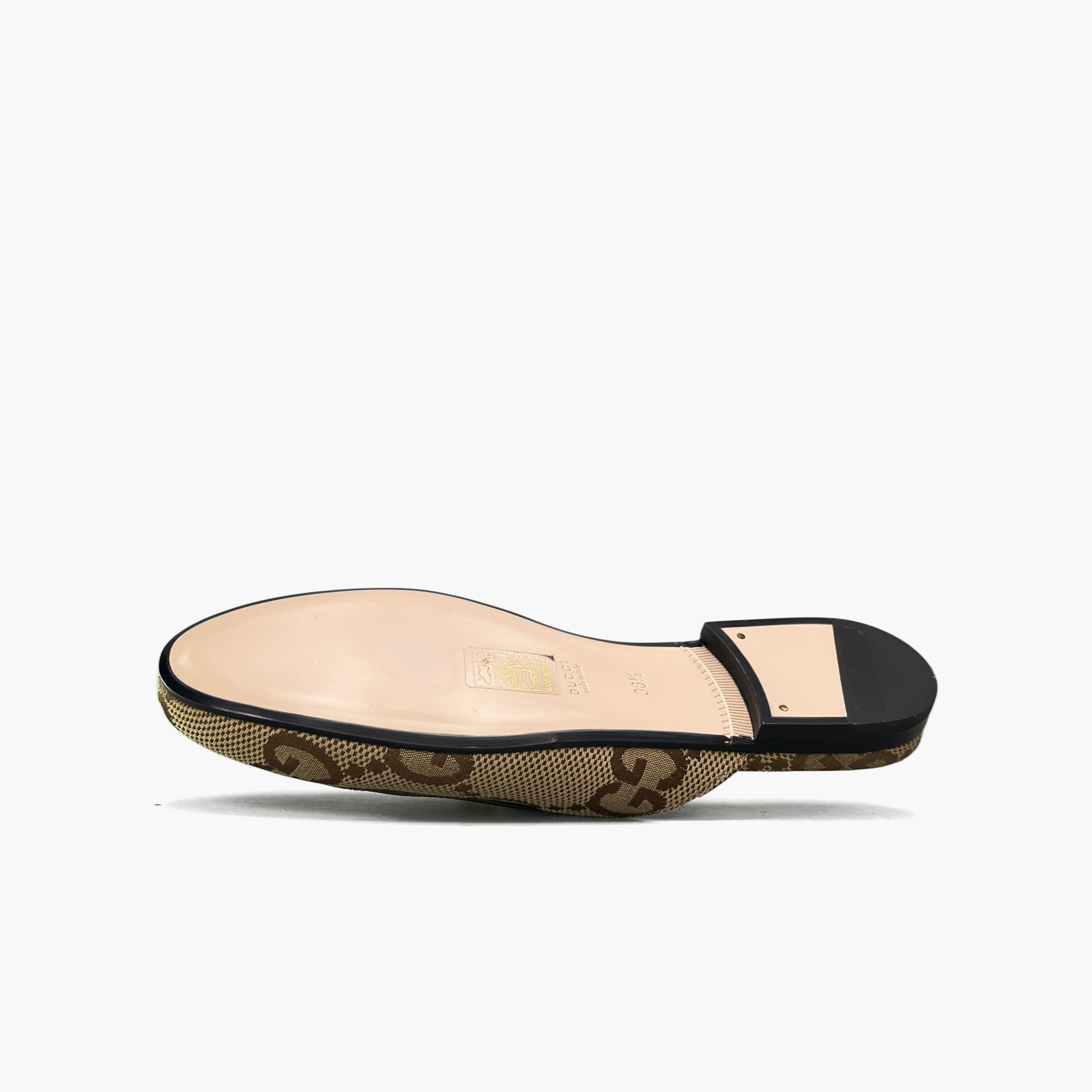 Gucci Gucci GG Supreme Princetown Mules 36.5 Size US 6.5 / IT 36.5 - 8 Thumbnail