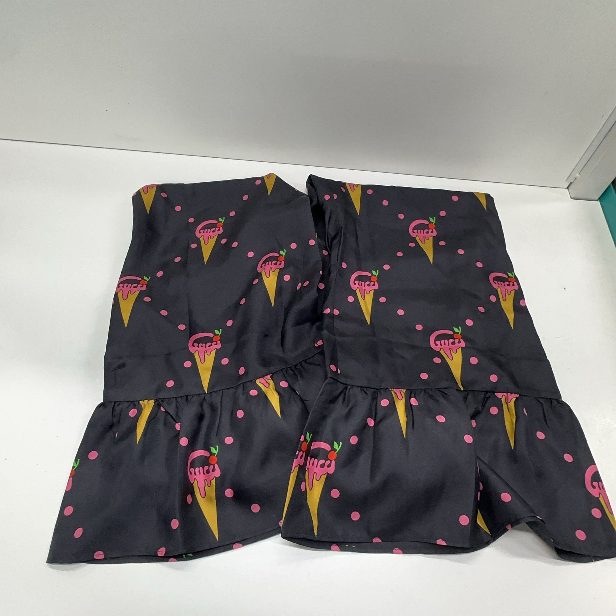 Gucci Gucci Ice Cream Print Silk Pants 36 Size 25" / US 0 / IT 36 - 6 Thumbnail