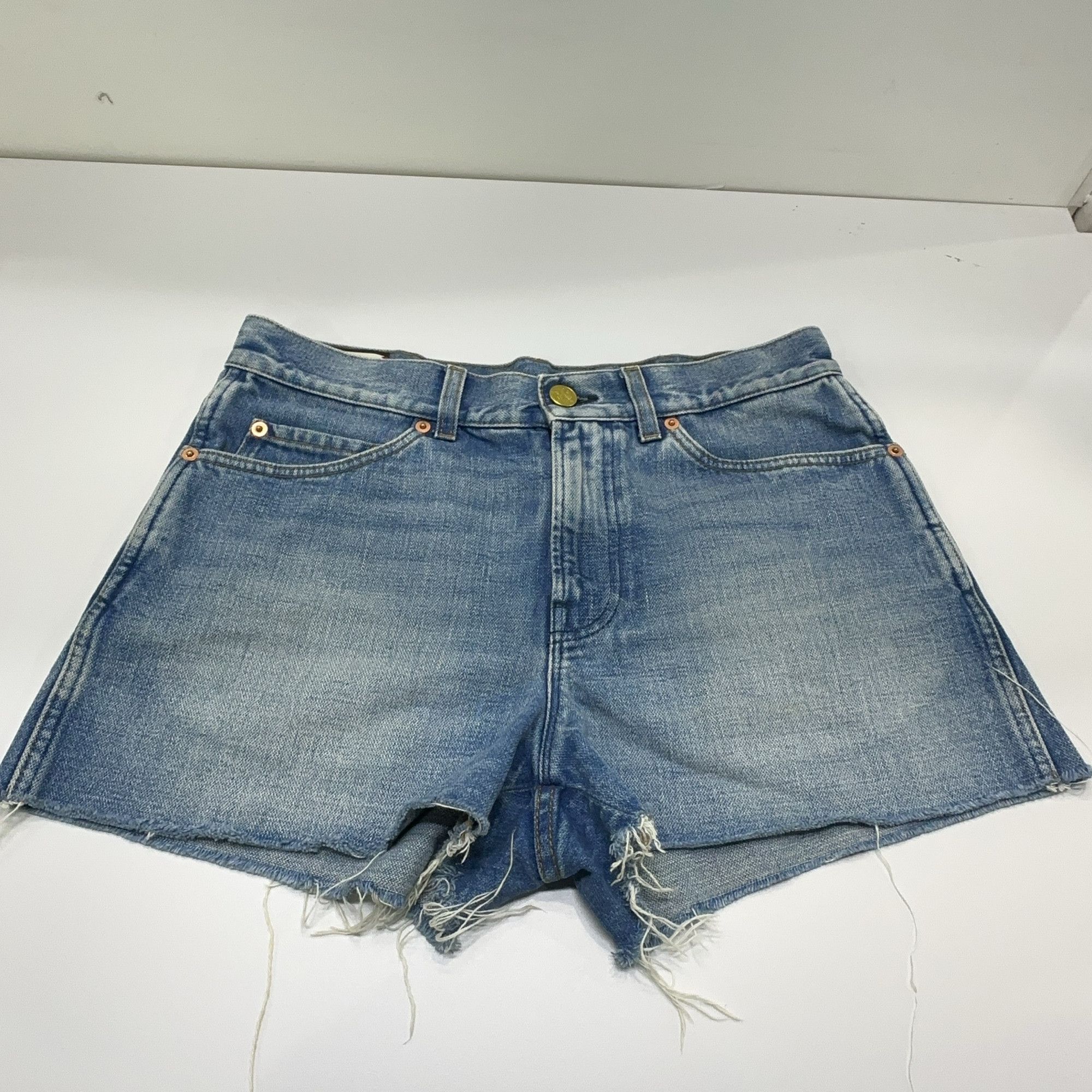 Gucci Gucci Guccy Strawberry Patch Denim Shorts 27 Size 27" / US 4 / IT 40 - 7 Thumbnail
