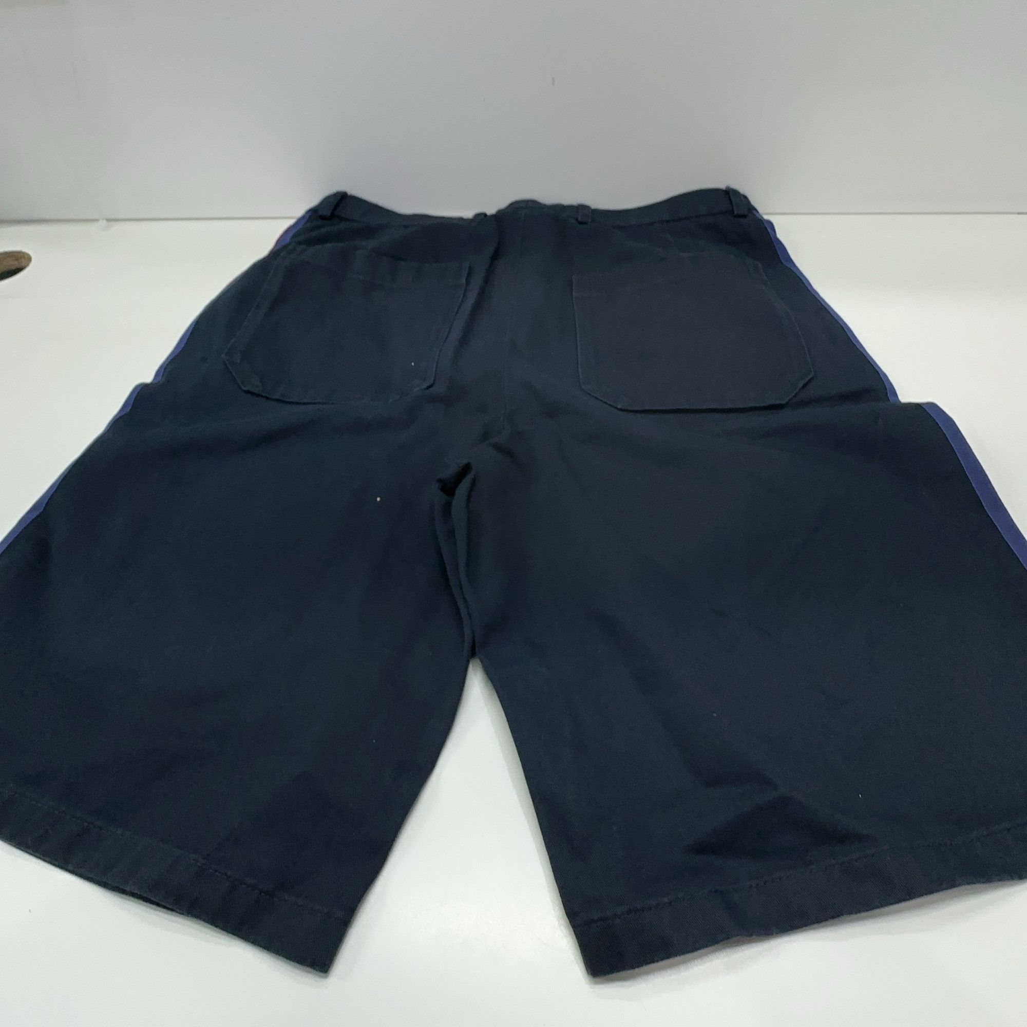 Gucci Gucci Striped Side Tape Shorts Size 32 Size US 32 / EU 48 - 9 Thumbnail