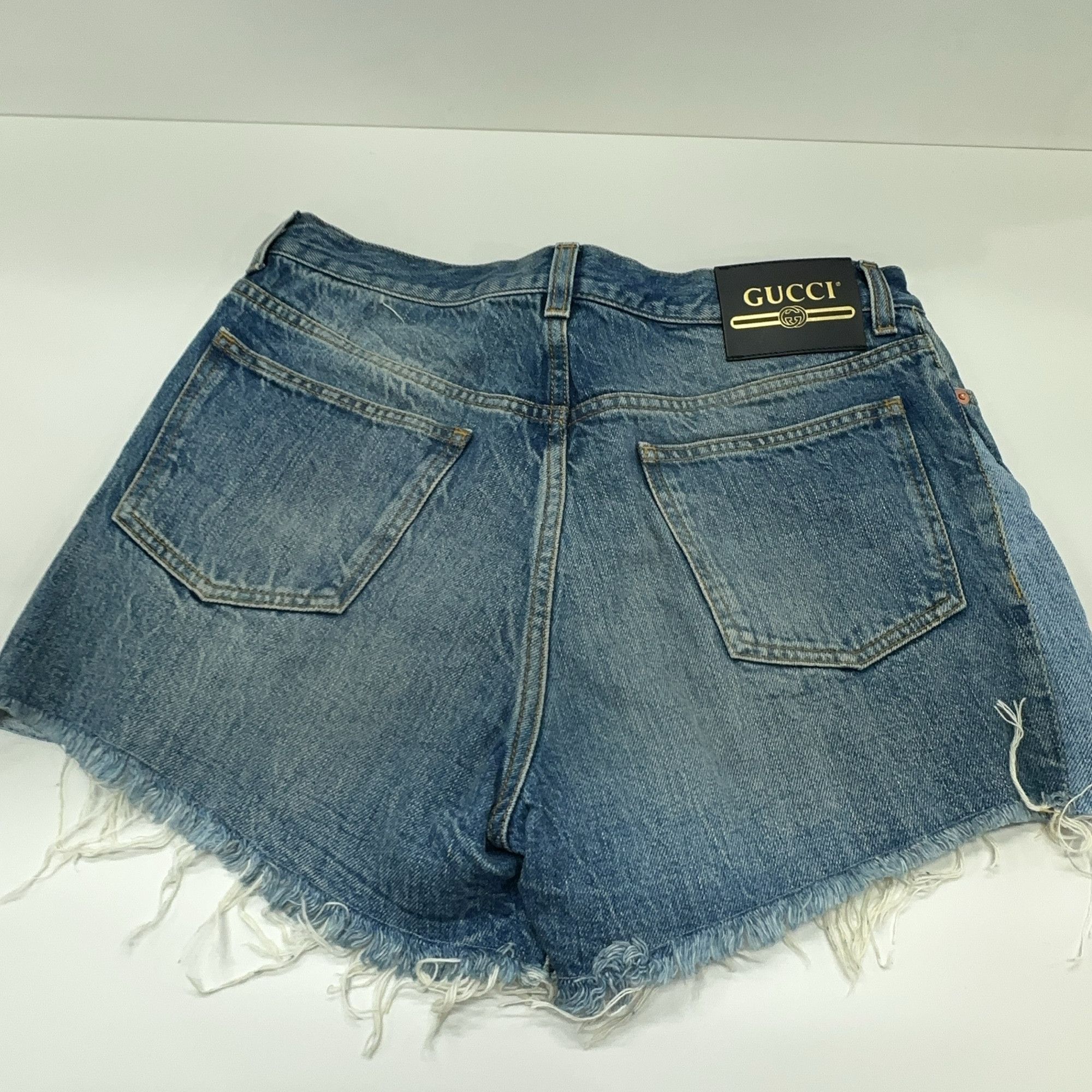 Gucci Gucci Fringed Hem Denim Shorts Size 32 Size US 32 / EU 48 - 8 Thumbnail