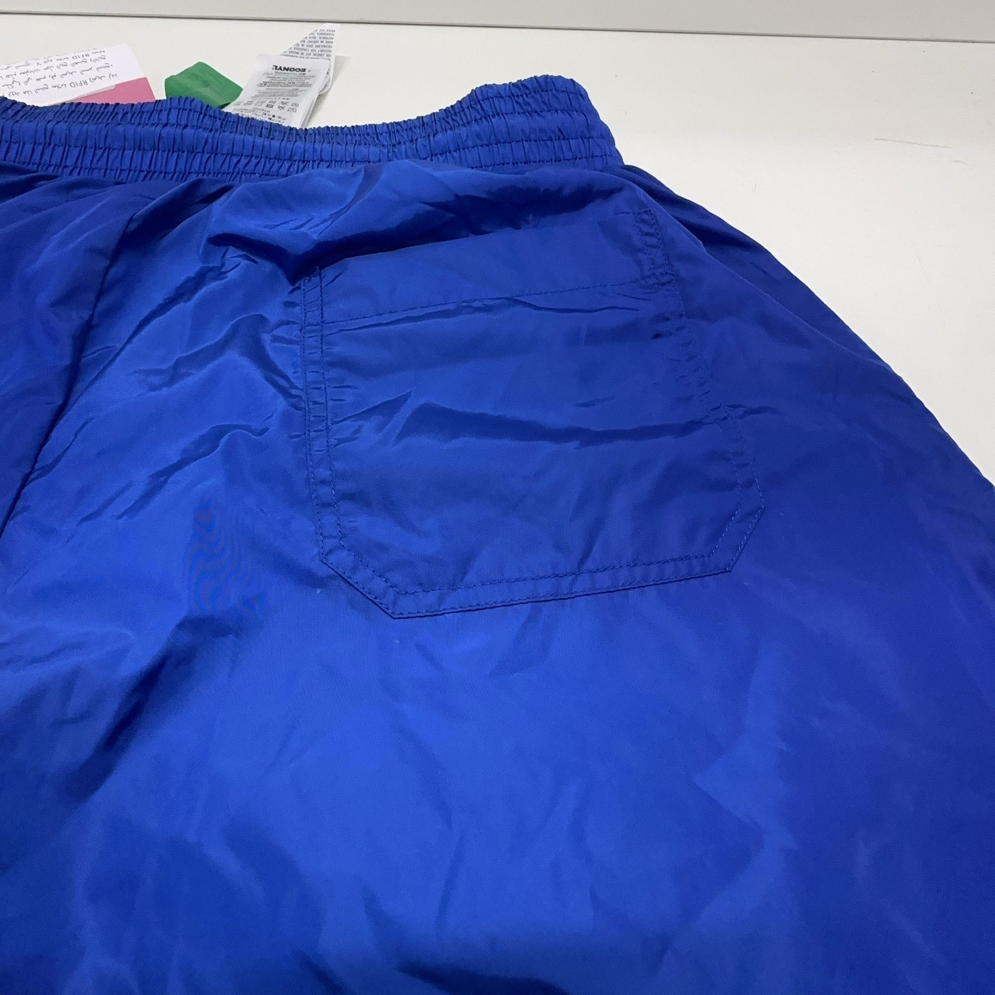 Gucci Gucci x The North Face Logo Print Shorts Size 28 Size US 28 / EU 44 - 6 Thumbnail