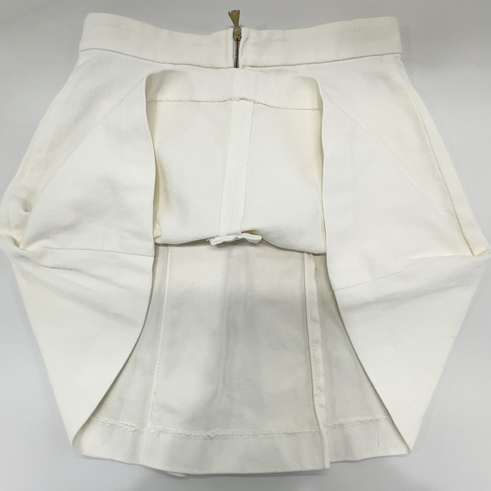 Gucci Gucci Horsebit Detail High-Waist Shorts 38 Size 26" / US 2 / IT 38 - 7 Thumbnail