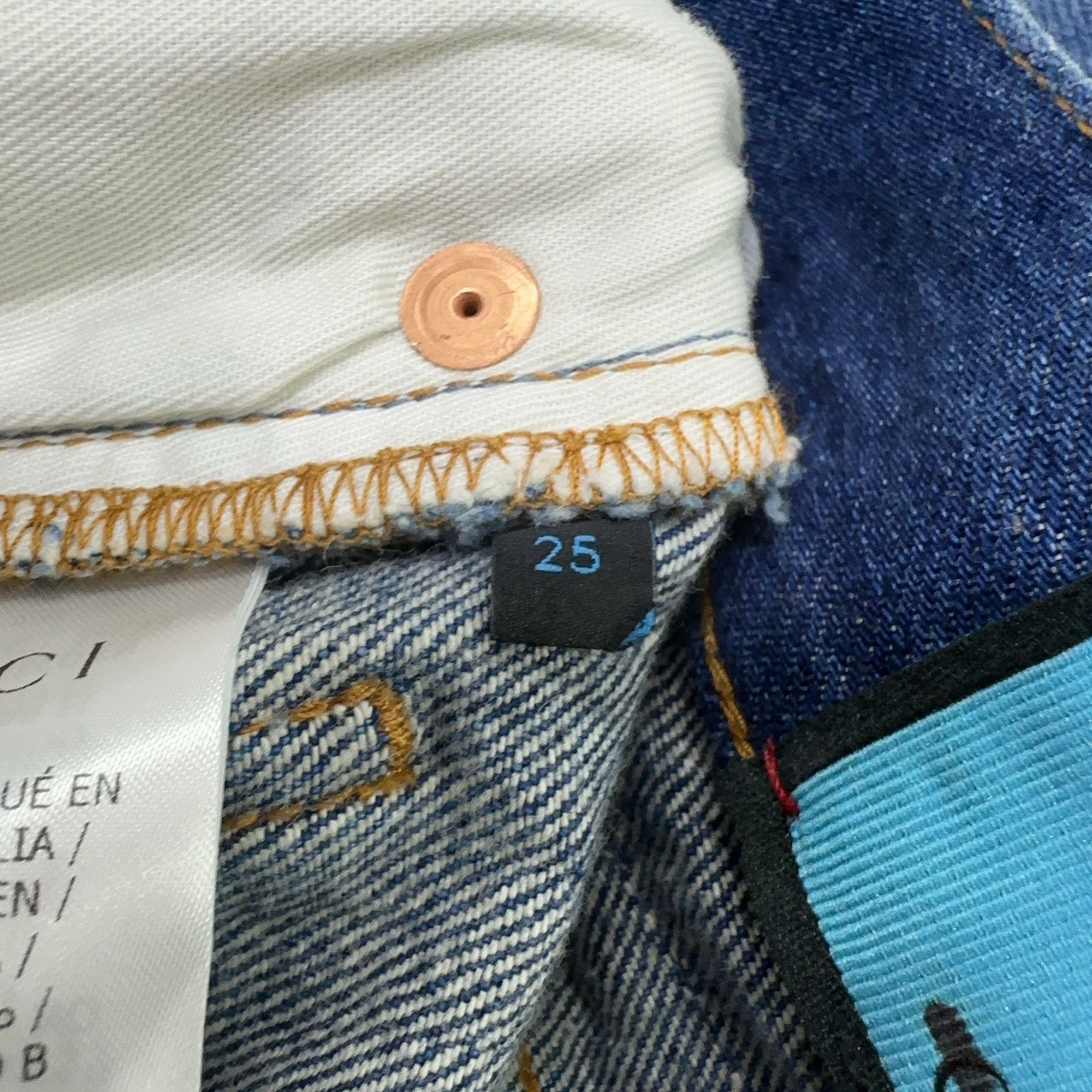 Gucci Disney x Gucci Donald Duck Denim Shorts 25 Size 25" / US 0 / IT 36 - 5 Thumbnail
