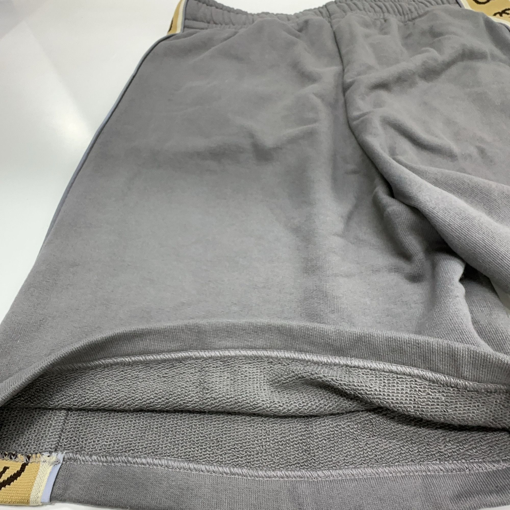 Gucci Gucci Interlocking G Stripe Sweat Shorts XL Size US 36 / EU 52 - 8 Thumbnail