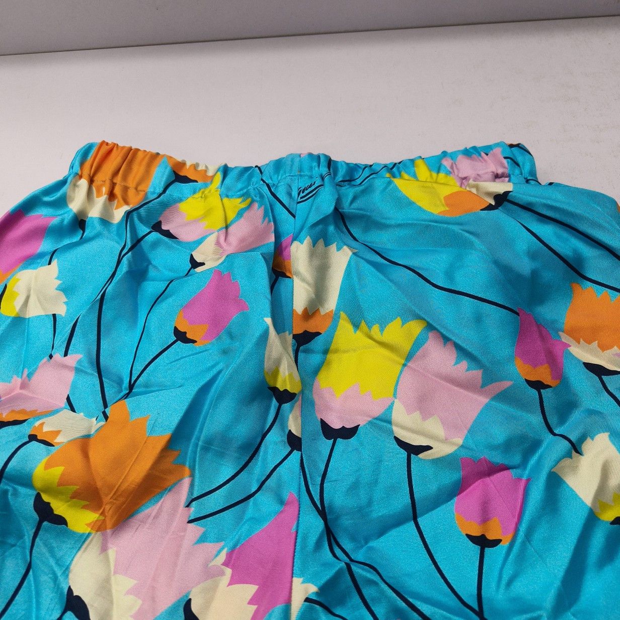 Gucci Gucci Tulip Print Silk Shorts IT 40 Size 27" / US 4 / IT 40 - 5 Thumbnail