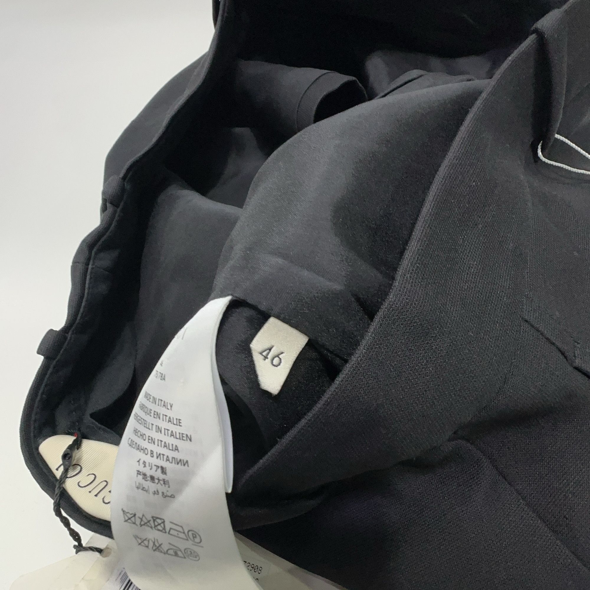 Gucci Gucci Solid Black Tailored Shorts 46 Size US 30 / EU 46 - 6 Thumbnail