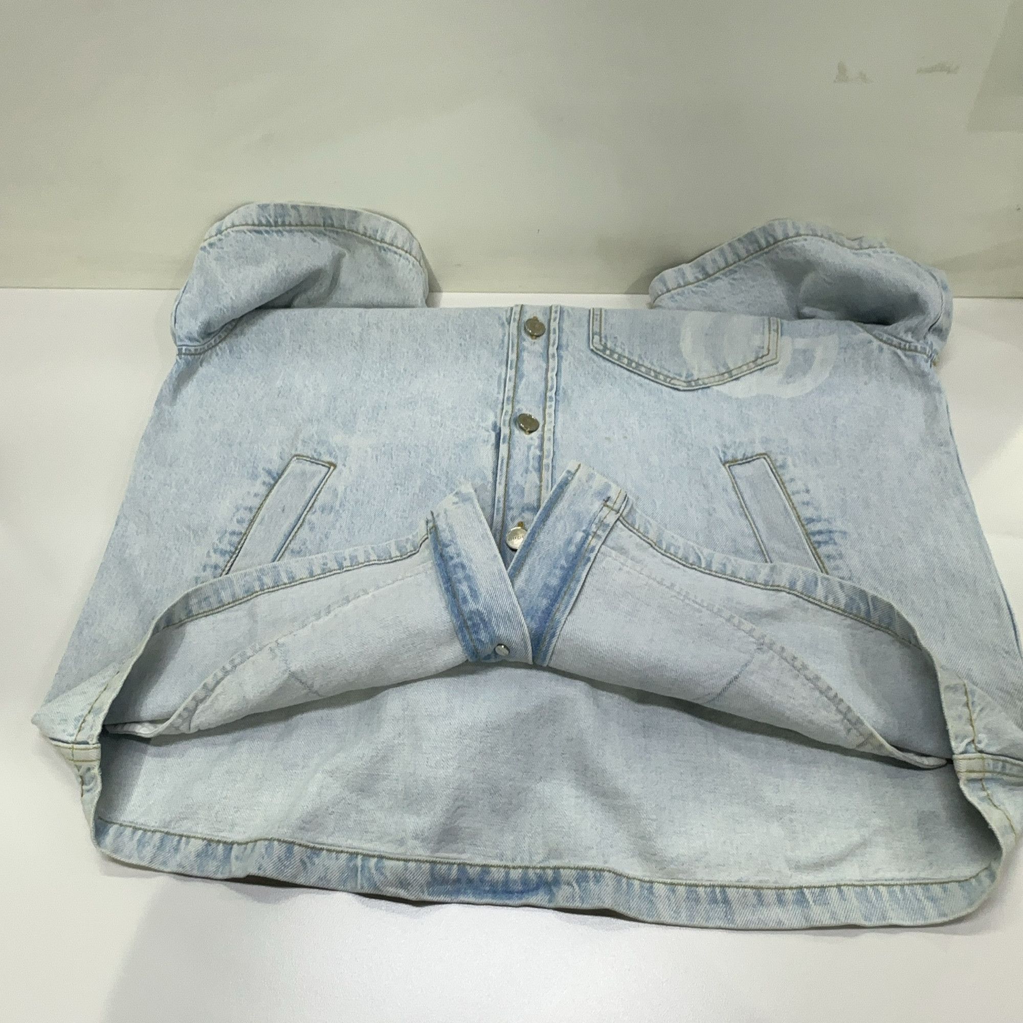 Gucci Gucci Laser Print Denim Short Sleeve Shirt 44 Size US S / EU 44-46 / 1 - 18 Thumbnail