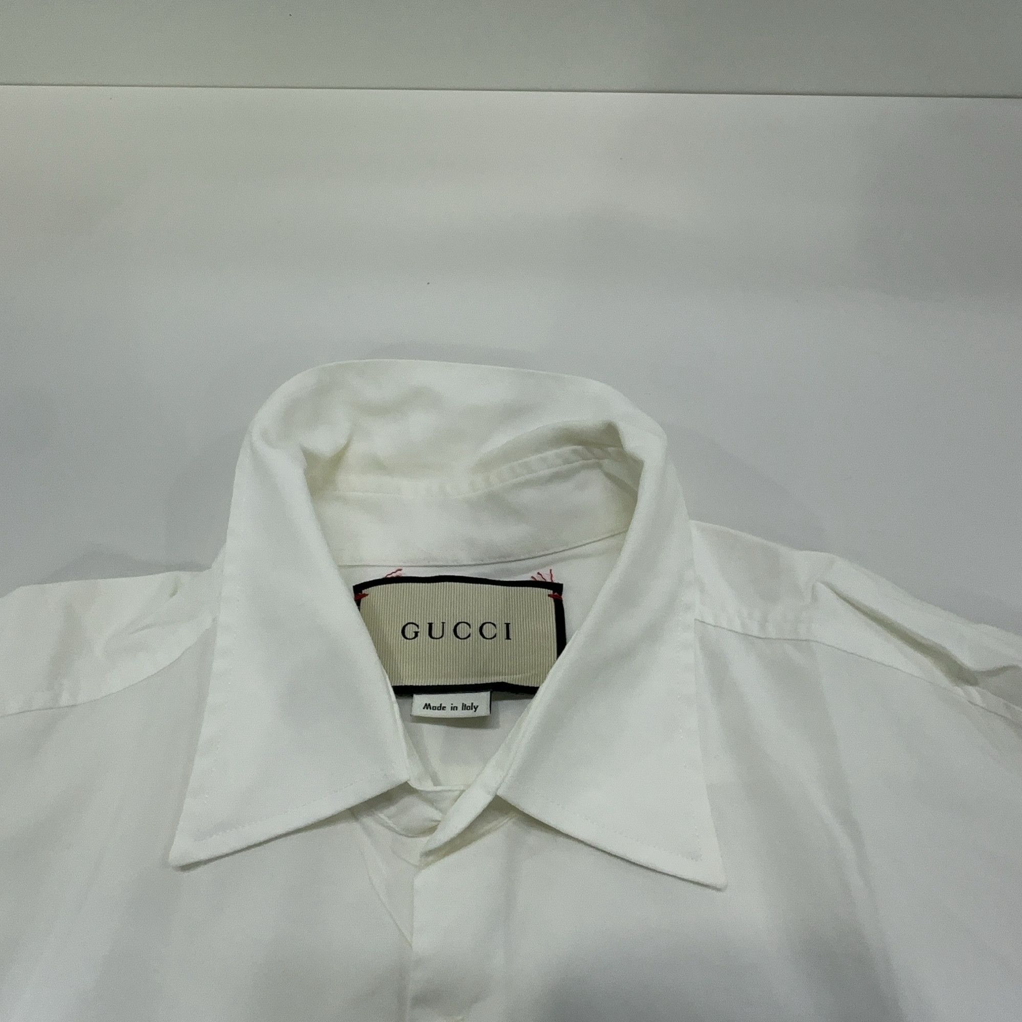 Gucci Gucci Solid White Long Sleeve Shirt 40 / 15.75 Size US M / EU 48-50 / 2 - 6 Thumbnail
