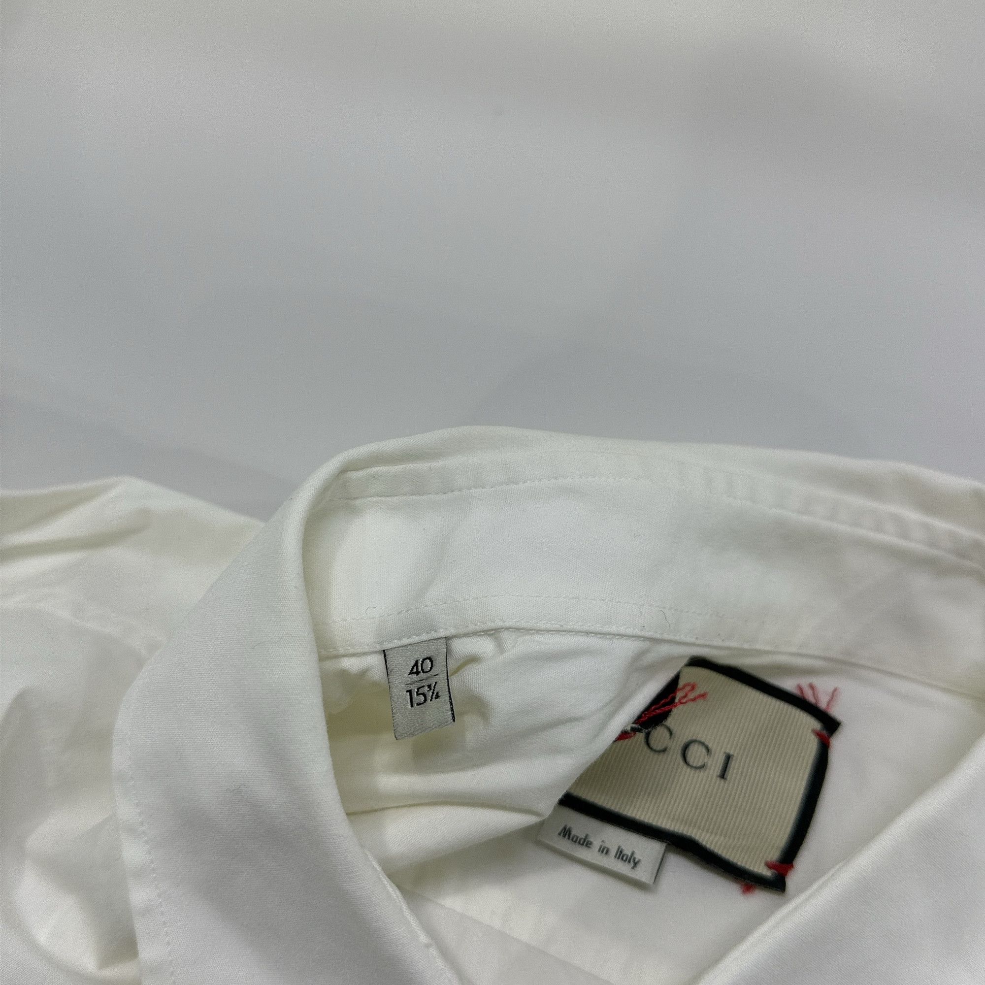 Gucci Gucci Solid White Long Sleeve Shirt 40 / 15.75 Size US M / EU 48-50 / 2 - 5 Thumbnail