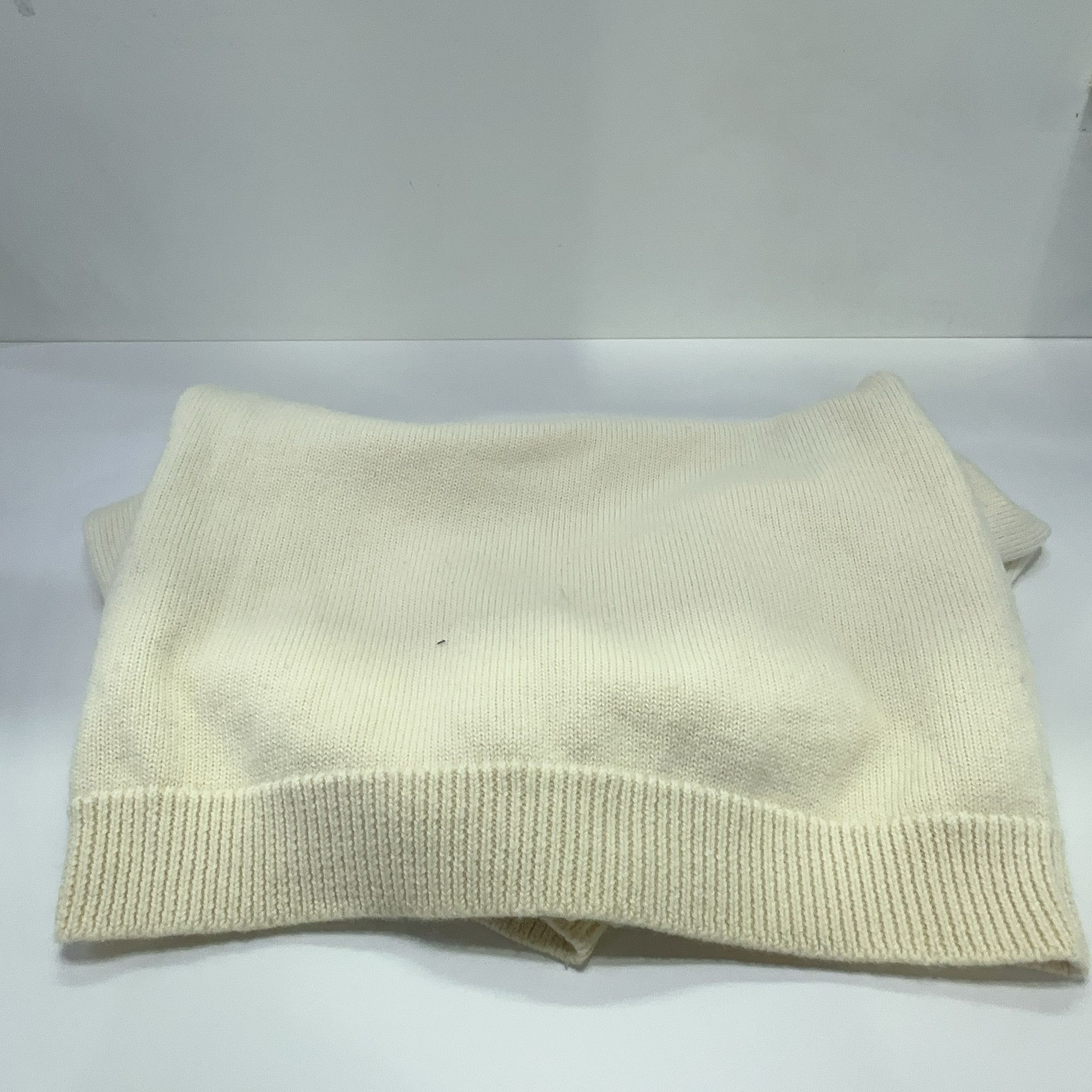 Gucci Gucci Bee Patch Striped V-Neck Sweater Size M Size US M / EU 48-50 / 2 - 14 Thumbnail