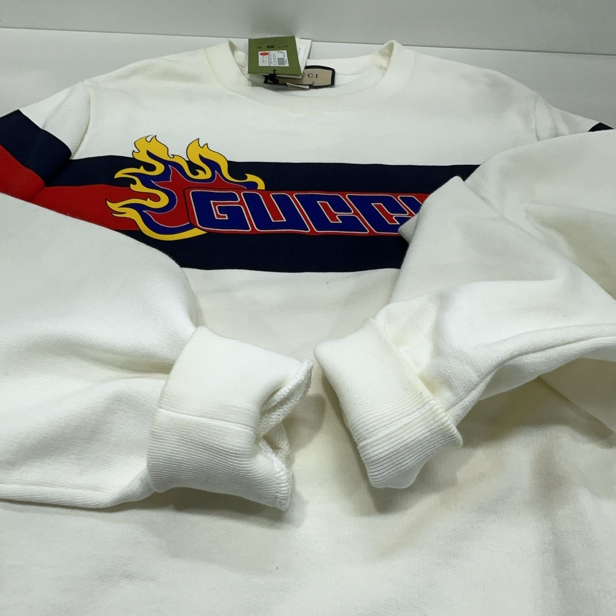 Gucci Gucci Flame Logo Stripe Sweatshirt Size M Size US M / EU 48-50 / 2 - 11 Thumbnail