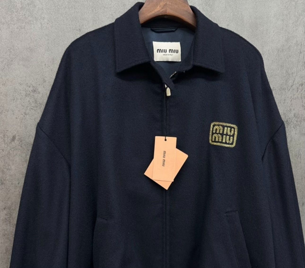 Miu Miu Miu Miu Logo Patch Wool Cashmere Zip Jacket Size 42 Size M / US 6-8 / IT 42-44 - 3 Thumbnail