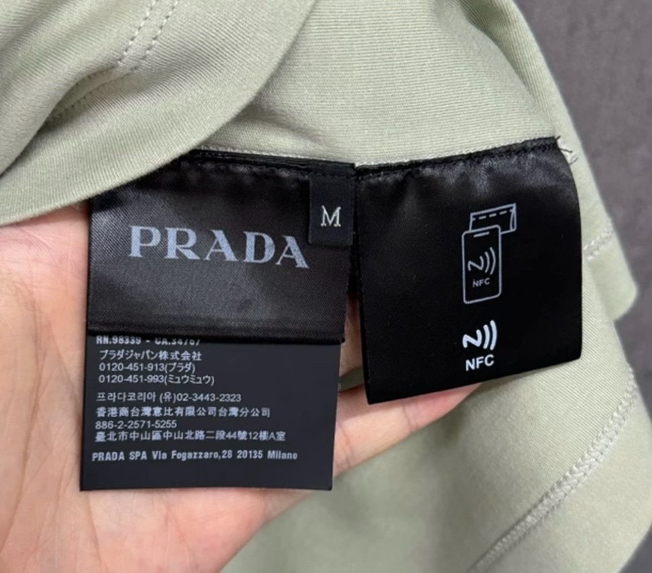 Prada Prada Triangle Logo Cotton T-Shirt Size M Size US M / EU 48-50 / 2 - 5 Thumbnail