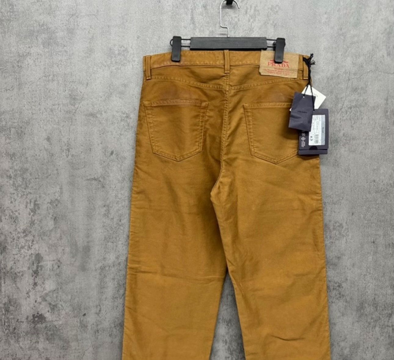 Prada Prada Moleskin Triangle Logo Casual Pants Size 32 Size US 32 / EU 48 - 5 Thumbnail