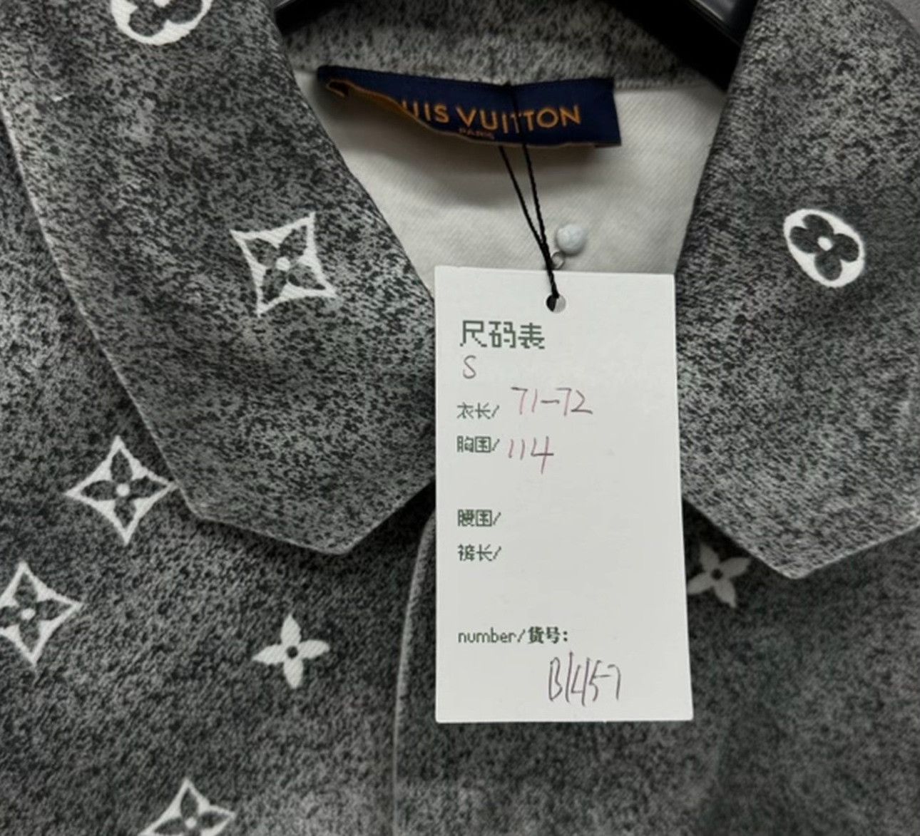 Louis Vuitton Louis Vuitton Monogram Gradient Denim Jacket S Size US S / EU 44-46 / 1 - 6 Thumbnail