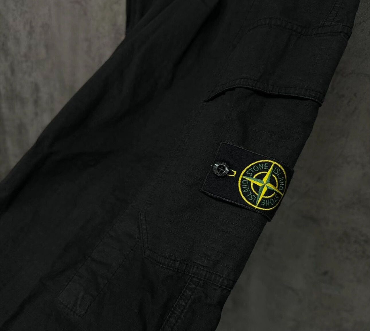 Stone Island Stone Island Logo Patch Cargo Pants 30 Size US 30 / EU 46 - 4 Thumbnail
