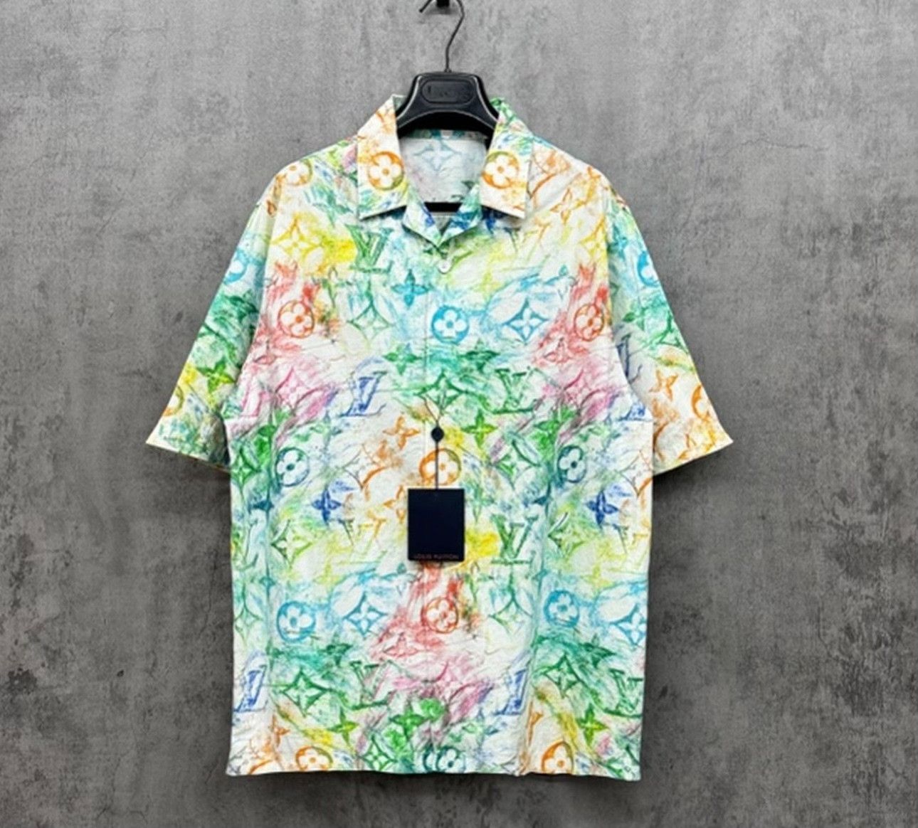 Louis Vuitton Louis Vuitton Multi Crayon Monogram Shirt XL Size US XL / EU 56 / 4 - 2 Thumbnail