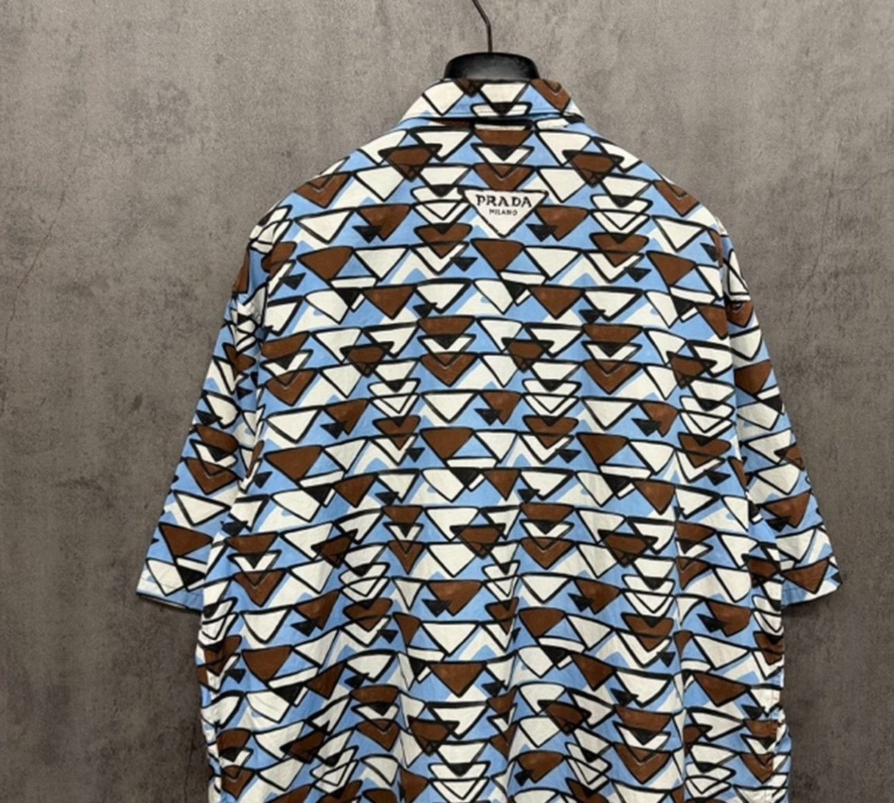 Prada Prada Triangle Print Short Sleeve Shirt XXL Size US XXL / EU 58 / 5 - 3 Thumbnail