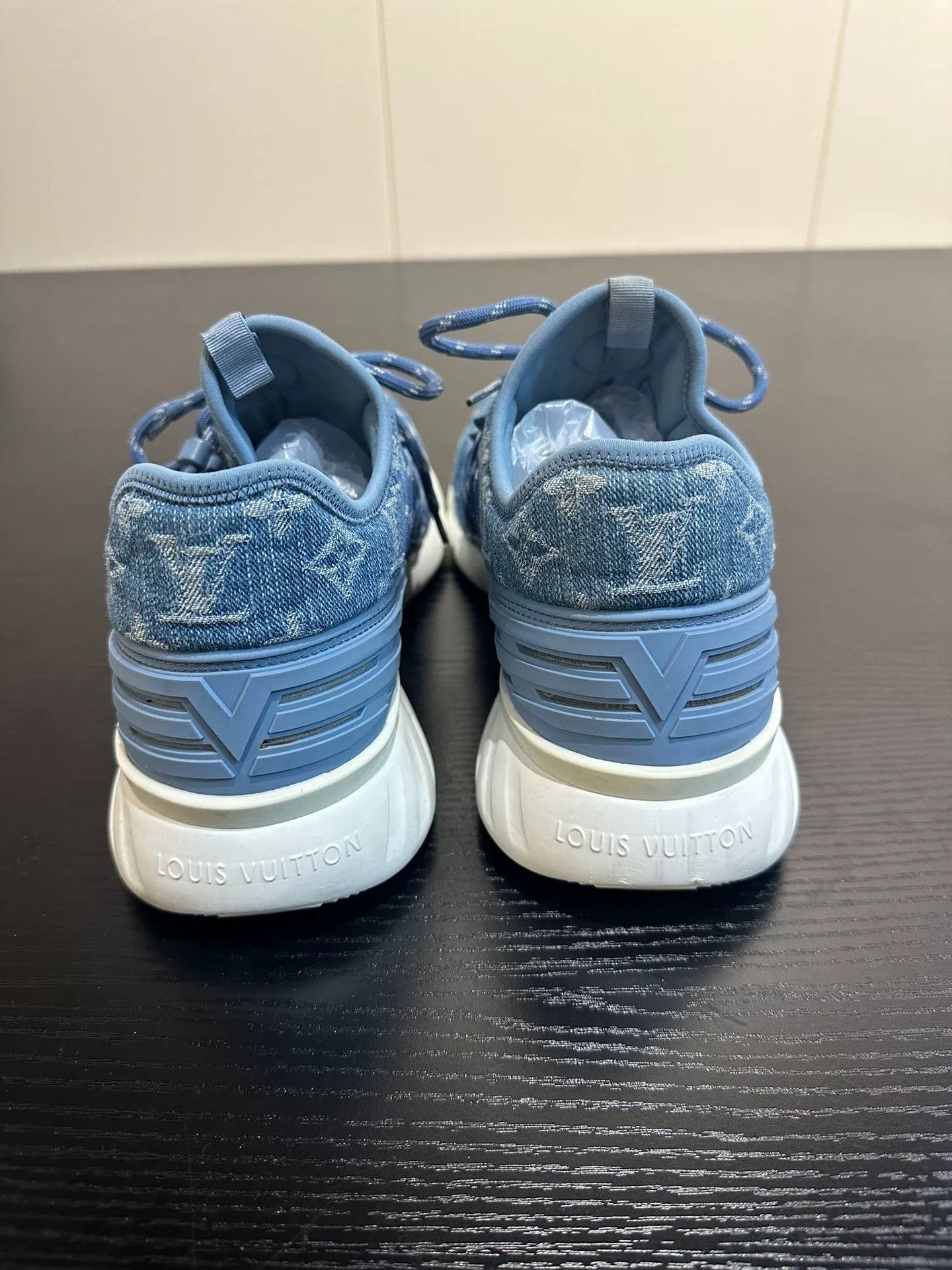 Louis Vuitton Louis Vuitton Monogram Denim Fastlane Sneakers 7.5 Size US 8.5 / EU 41-42 - 4 Thumbnail
