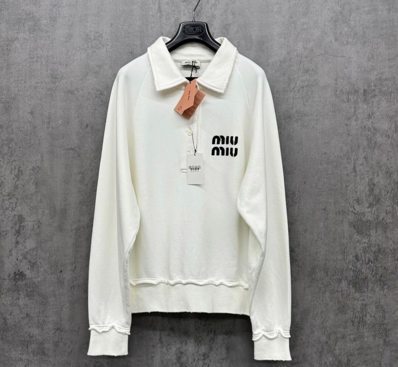Miu Miu Miu Miu Logo Polo Sweatshirt XS Size XS / US 0-2 / IT 36-38 - 2 Thumbnail