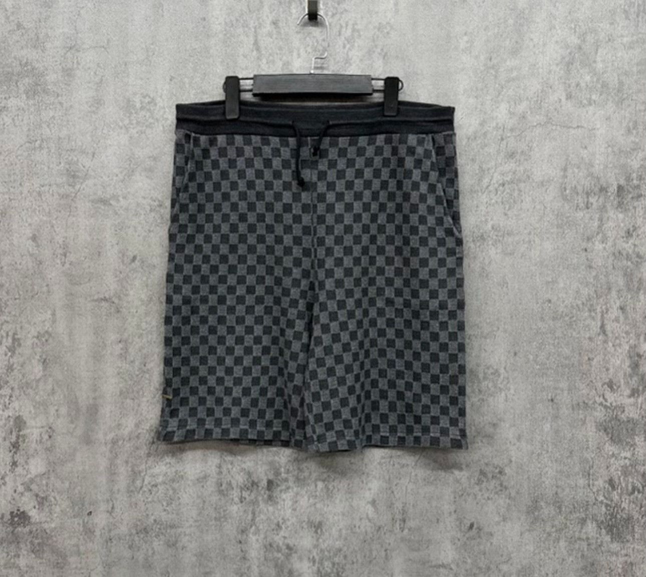 Louis Vuitton Louis Vuitton Damier Knit Shorts XL Size US 36 / EU 52 - 2 Thumbnail