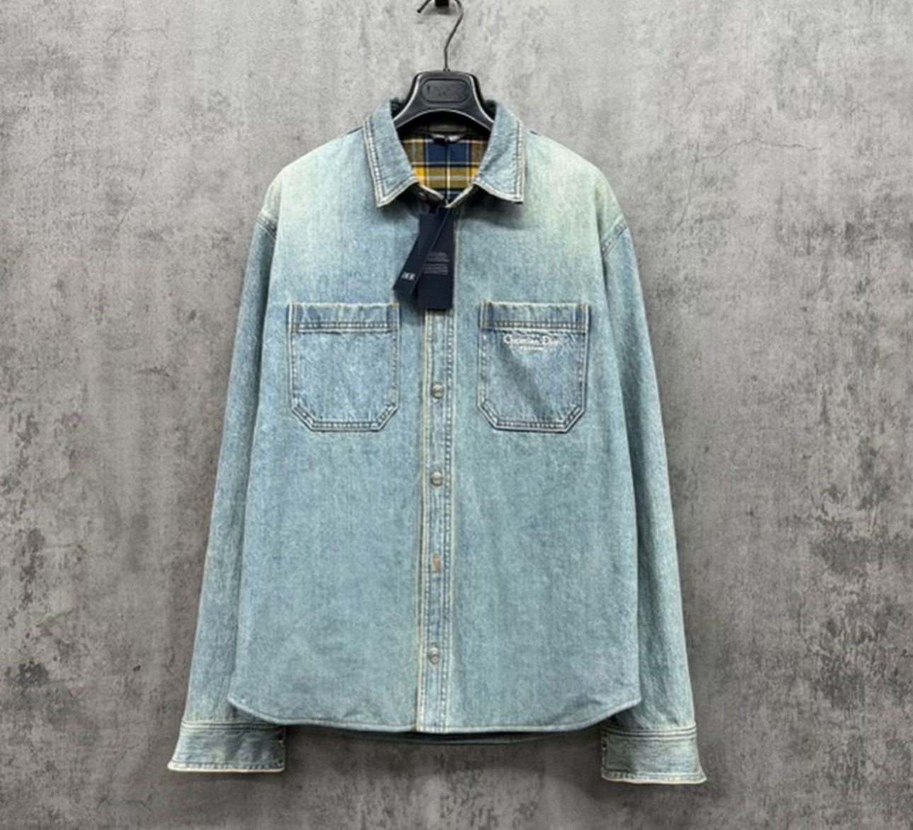 Dior Dior Embroidered Logo Denim Shirt Jacket Size 40 Size US XXS / EU 40 - 2 Thumbnail