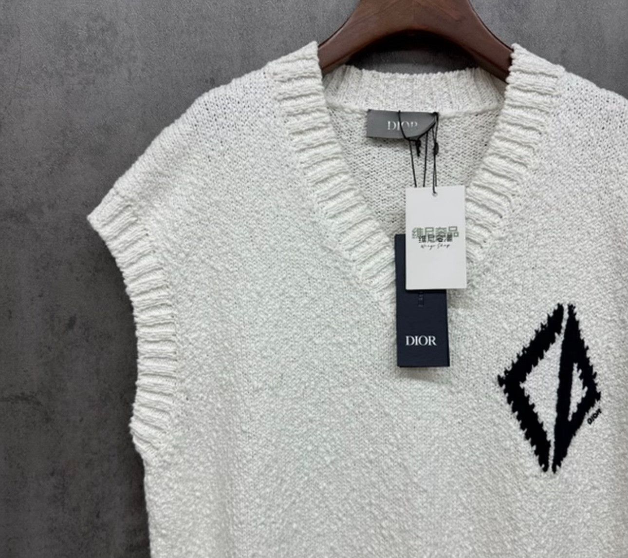 Dior Dior Diamond Logo Knit Sweater Vest Size M Size US M / EU 48-50 / 2 - 3 Thumbnail