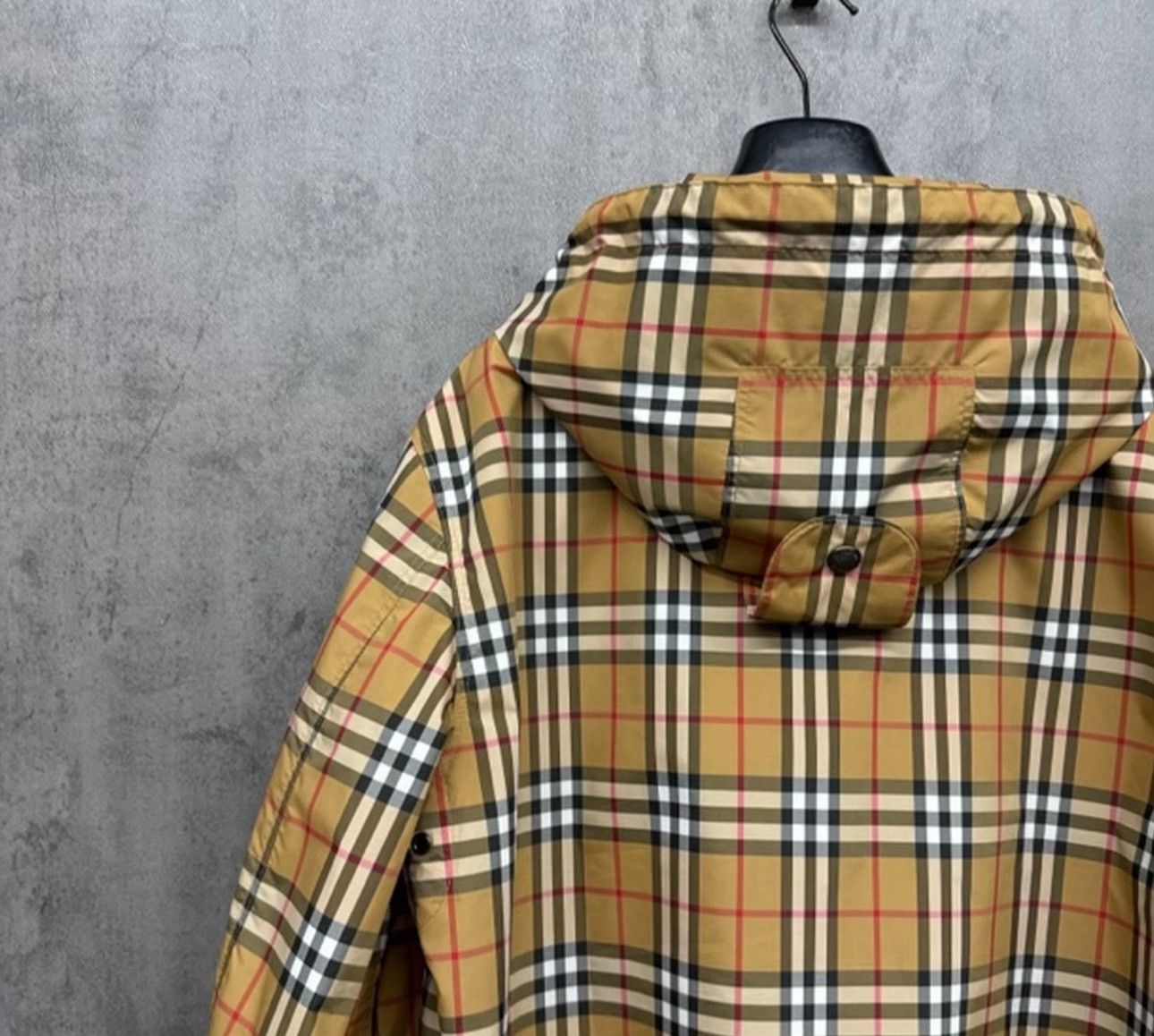 Burberry Burberry Vintage Check Hooded Windbreaker Jacket 54 Size US L / EU 52-54 / 3 - 4 Thumbnail