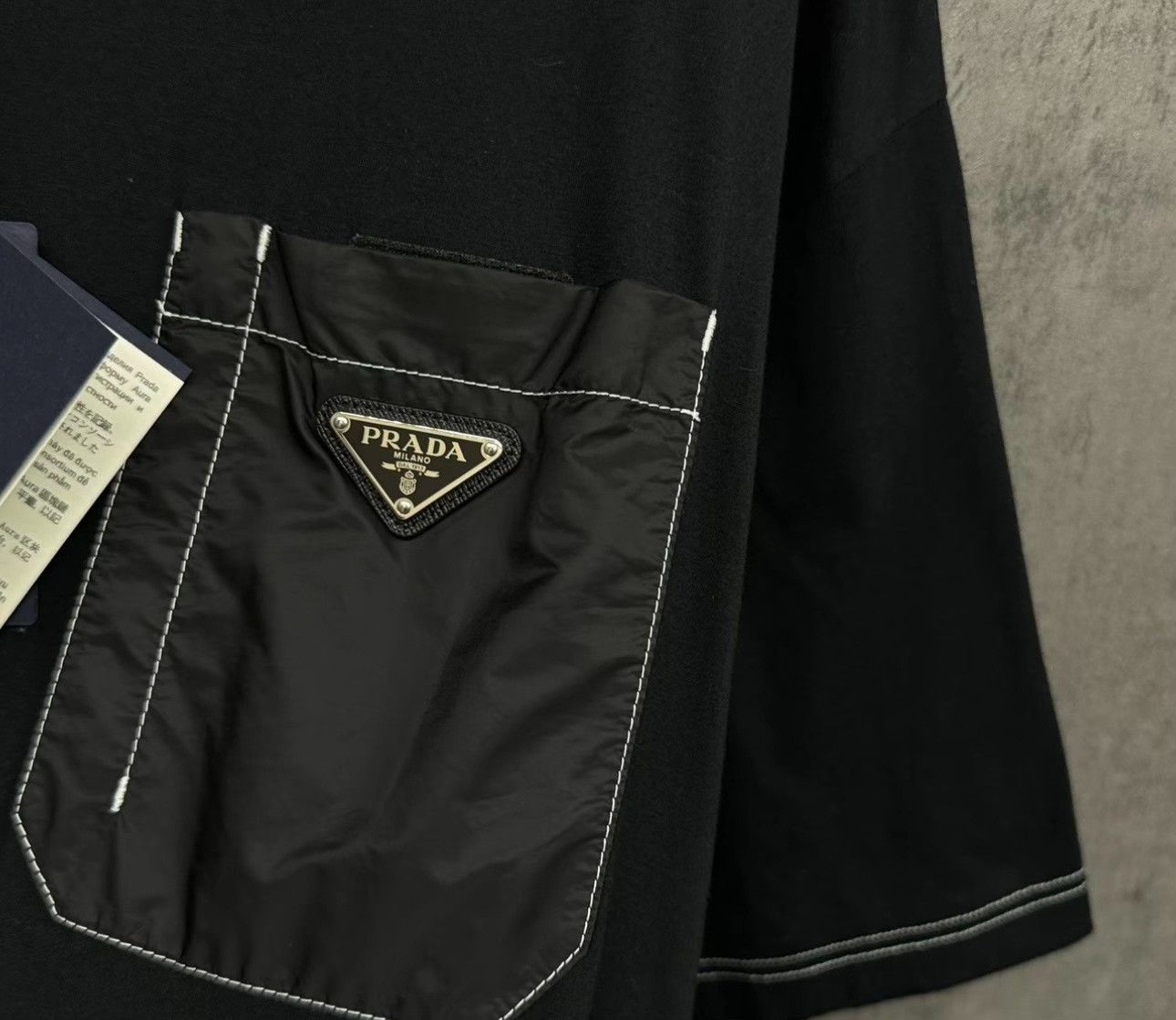 Prada Prada Nylon Pocket Triangle Logo T-Shirt Size L Size US L / EU 52-54 / 3 - 4 Thumbnail