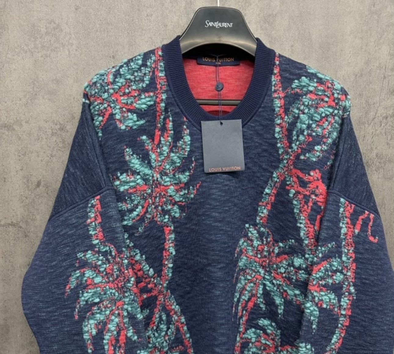 Louis Vuitton Louis Vuitton Floral Palm Embroidered Knit Sweater M Size US M / EU 48-50 / 2 - 4 Thumbnail