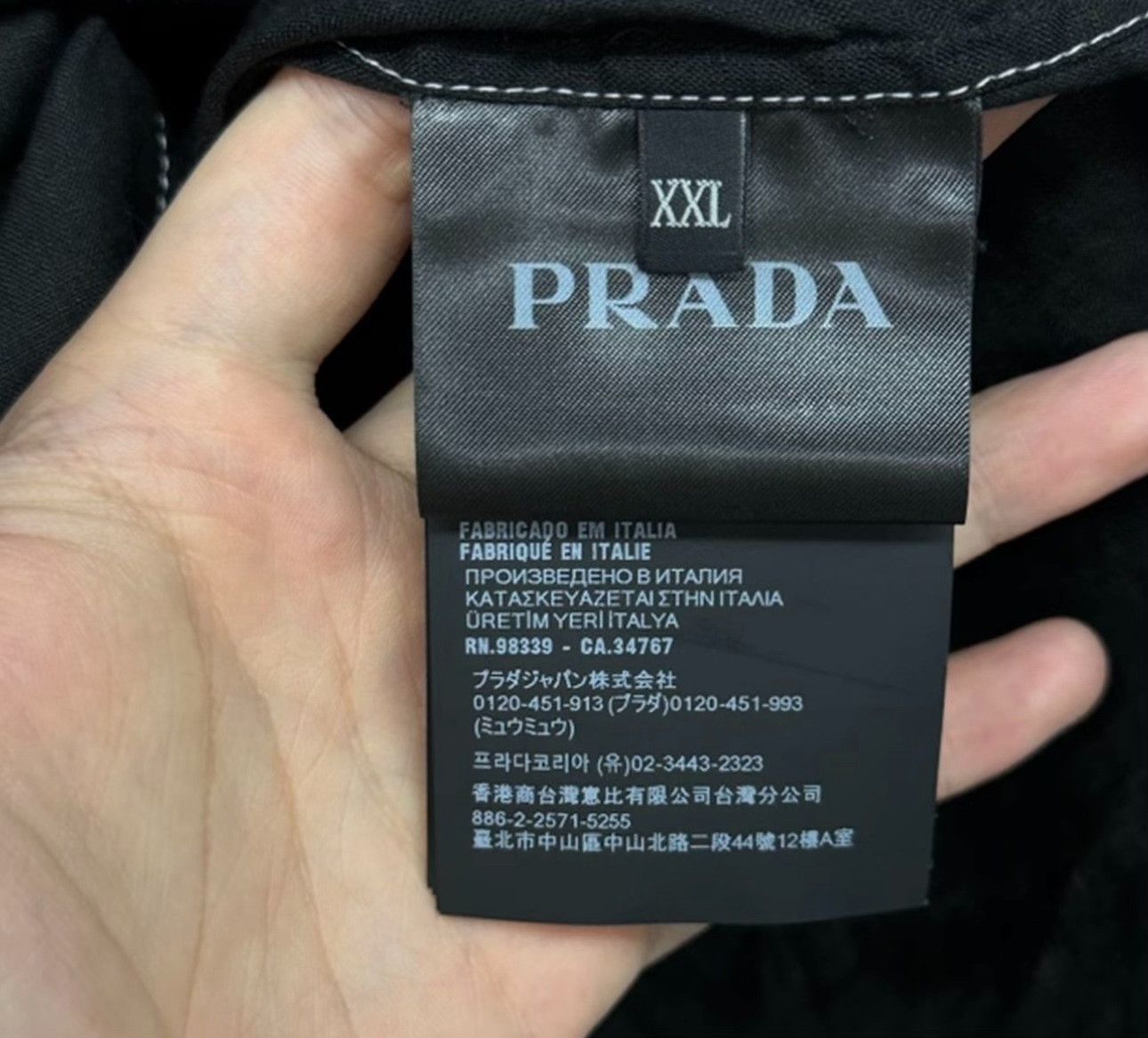 Prada Prada Triangle Logo Linen Shirt XXL Size US XXL / EU 58 / 5 - 5 Thumbnail