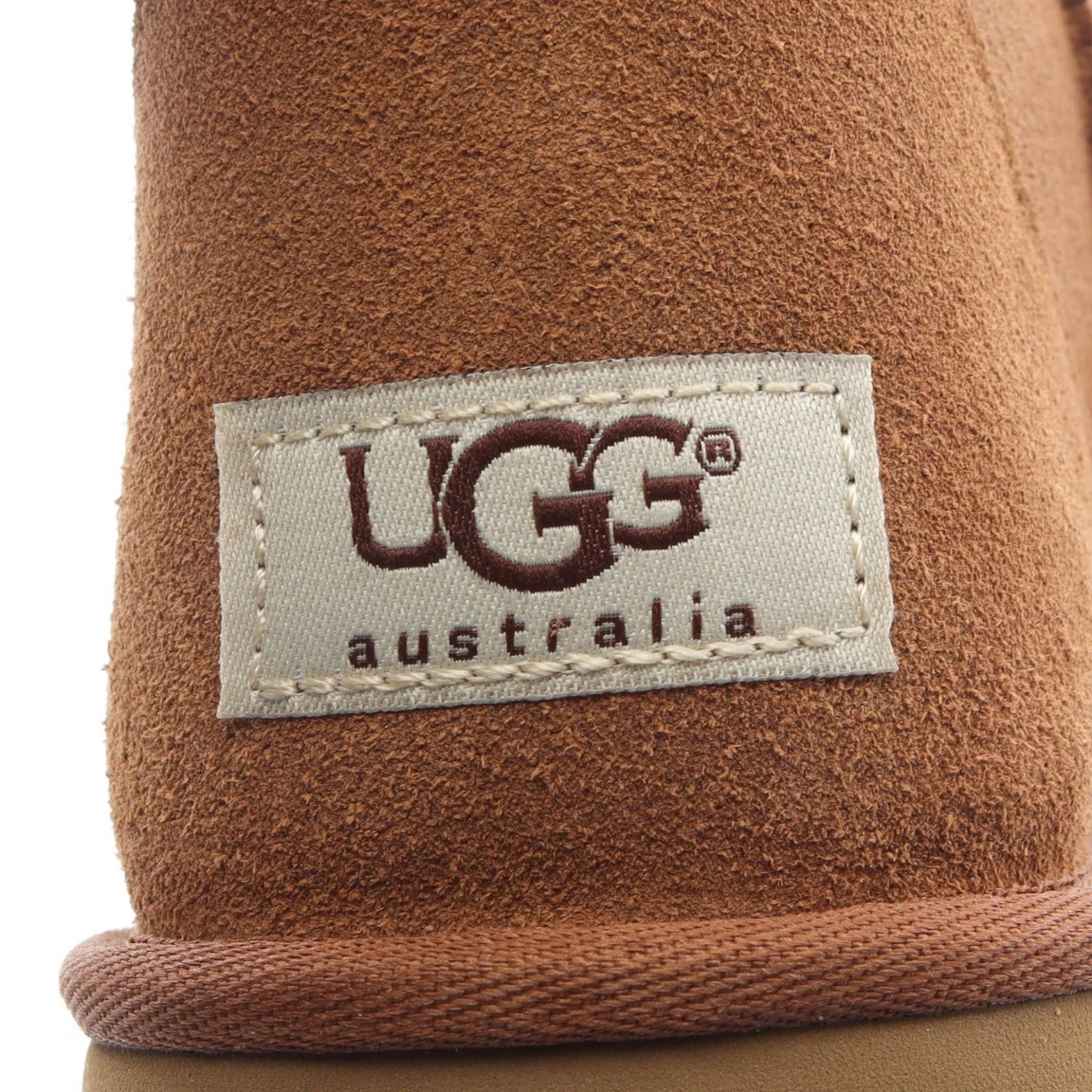 Ugg UGG UGG Classic Short Sheepskin Boots Fur Shoes 5800 DUTY FREE for USA Size ONE SIZE - 5 Thumbnail