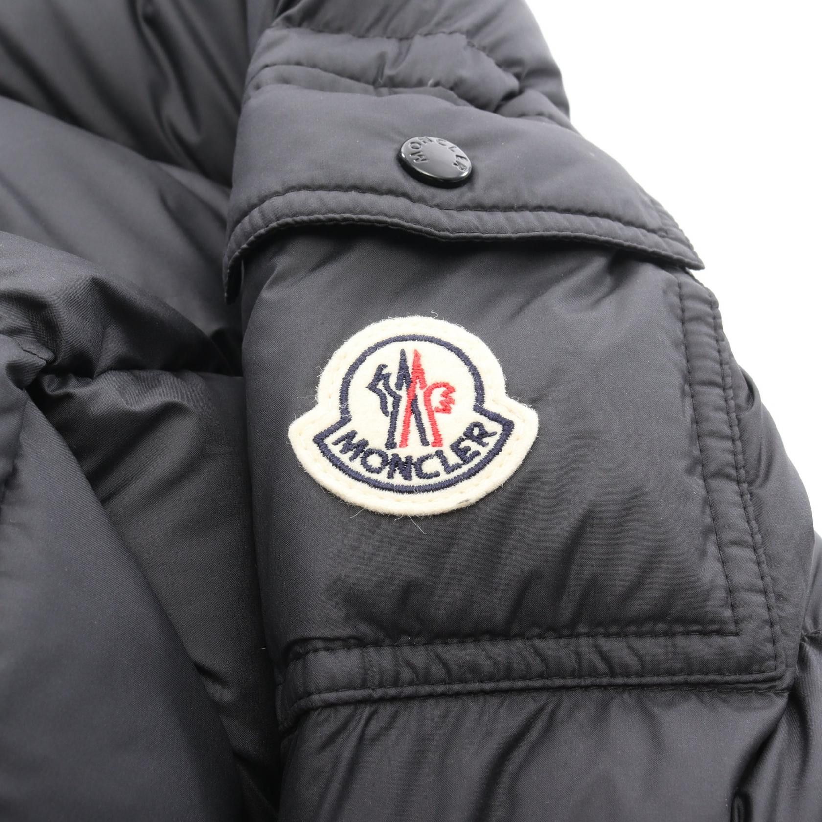 Moncler Moncler Moncler IGESSE Polyester Down Jacket Textile Outerwear 1C00001 DUTY FREE for USA Size ONE SIZE - 6 Thumbnail