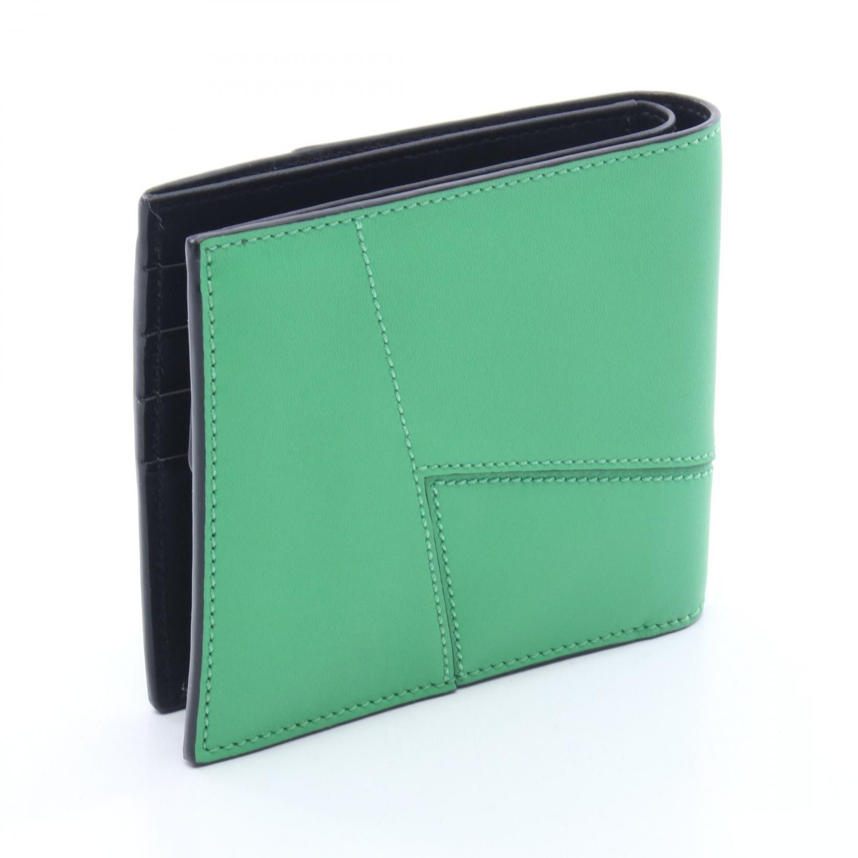 Loewe Loewe Loewe Puzzle Leather Bifold Wallet Leather Short Wallet C510501X14 DUTY FREE for USA Size ONE SIZE - 2 Thumbnail