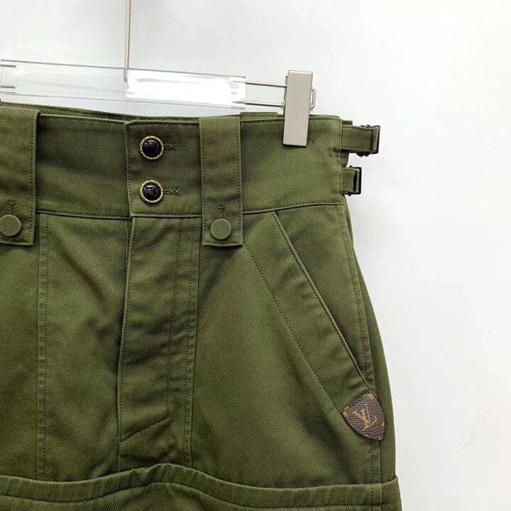 Louis Vuitton Louis Vuitton Green Cargo Mini Skirt Size 28" / US 6 / IT 42 - 3 Thumbnail