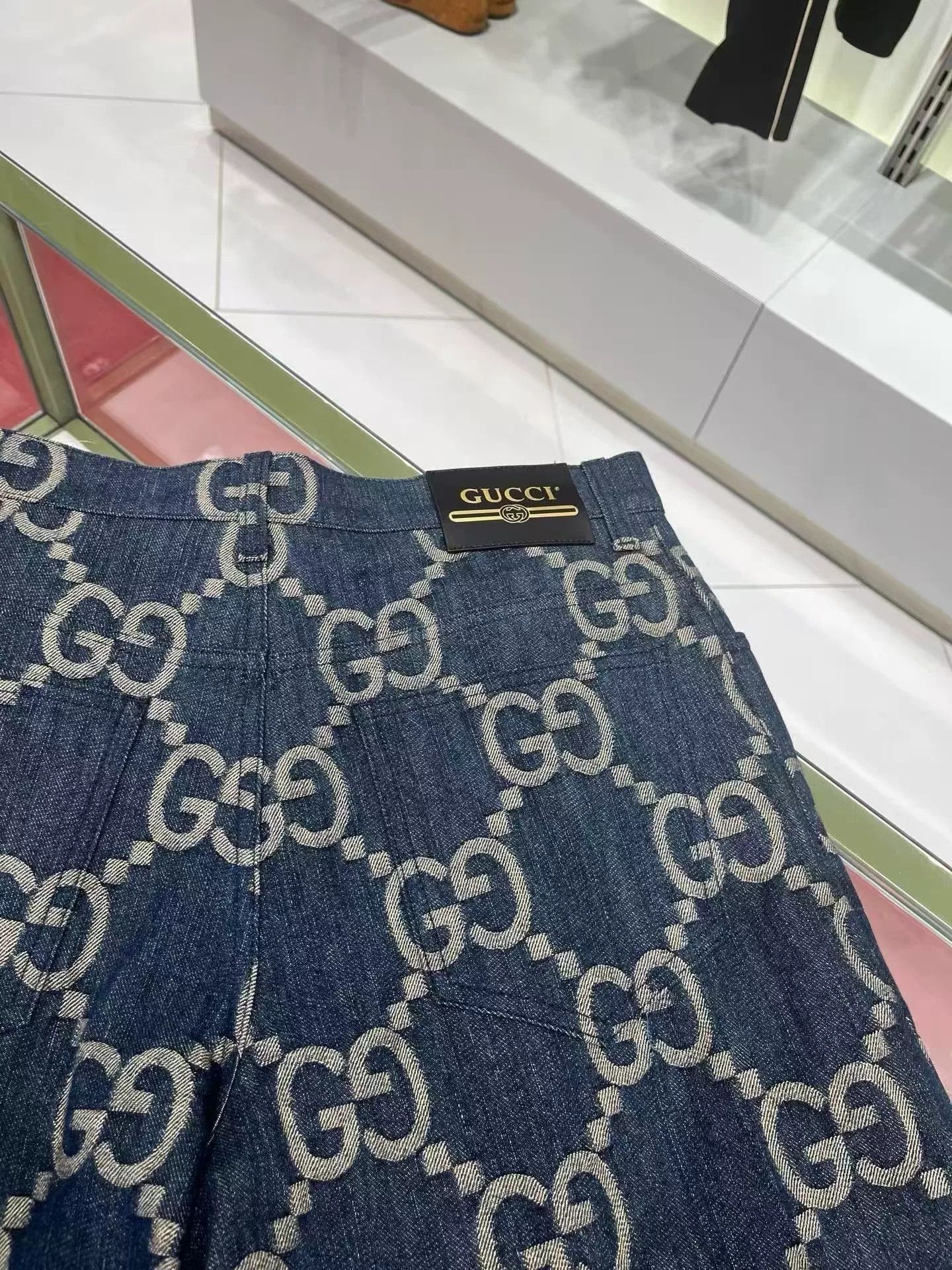 Gucci Gucci Men's Denim Double G Shorts Size US 31 - 6 Thumbnail