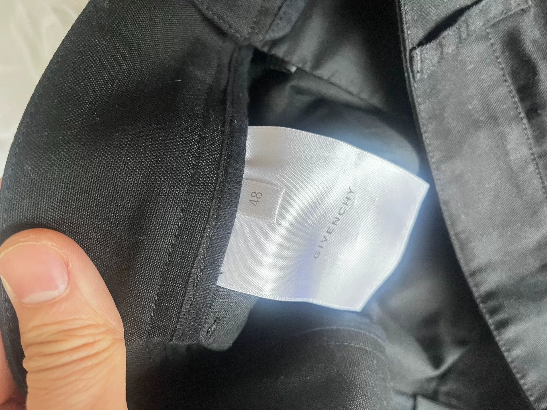 Givenchy Givenchy Structured Black Mid-Length Shorts Size US 31 - 7 Thumbnail