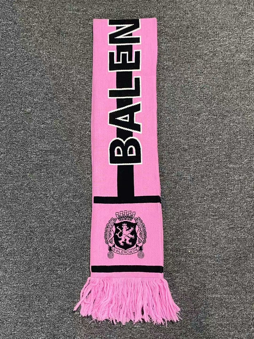 Balenciaga Balenciaga Pink Logo Scarf Size ONE SIZE - 2 Thumbnail