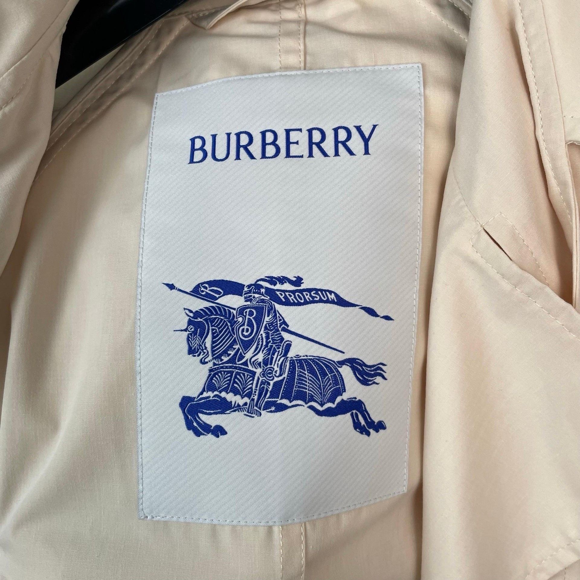 Burberry Burberry Trerose Trench Coat with Bow Size M / US 6-8 / IT 42-44 - 7 Thumbnail