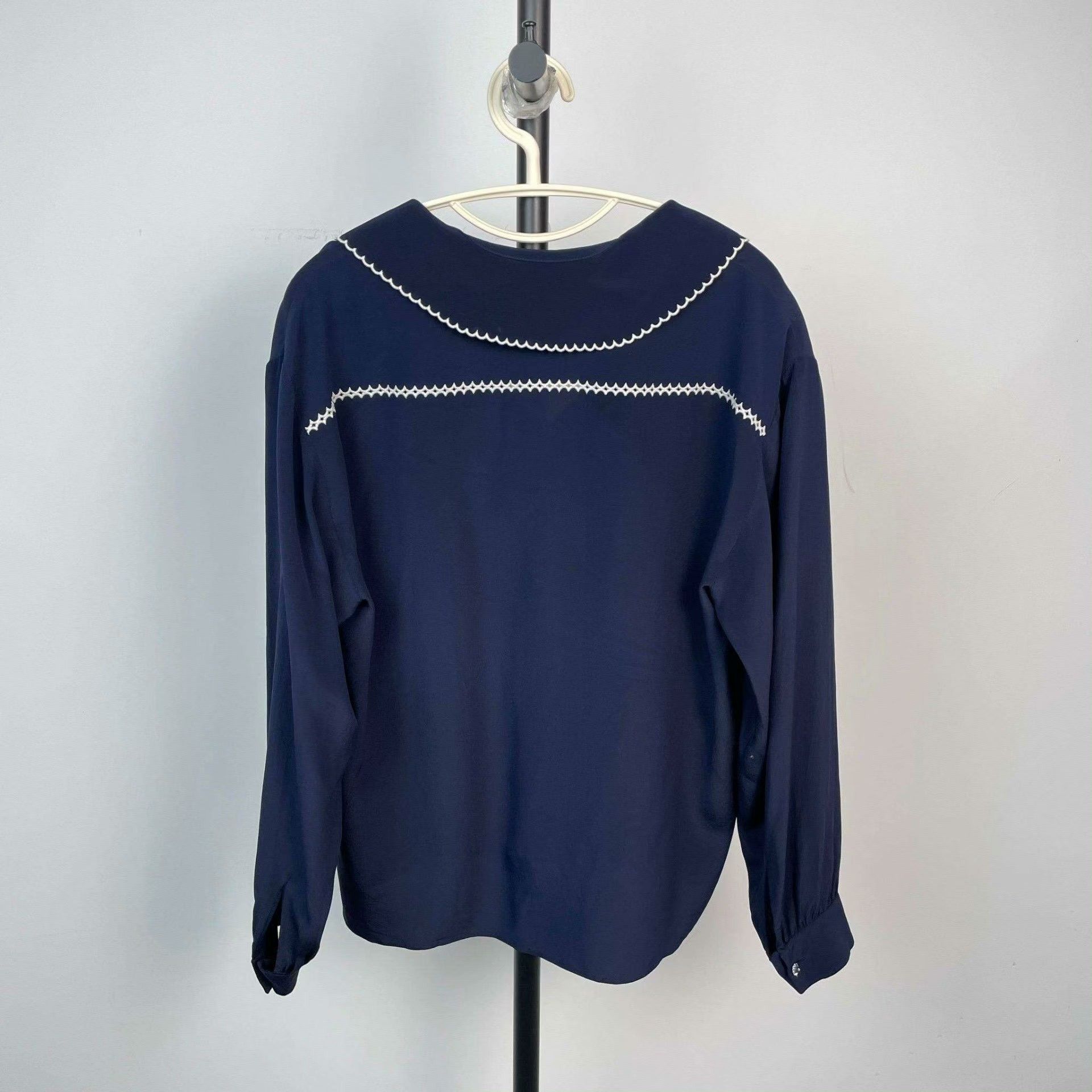 Miu Miu Miu Miu Dark Blue Silk Shirt Size M / US 6-8 / IT 42-44 - 2 Thumbnail