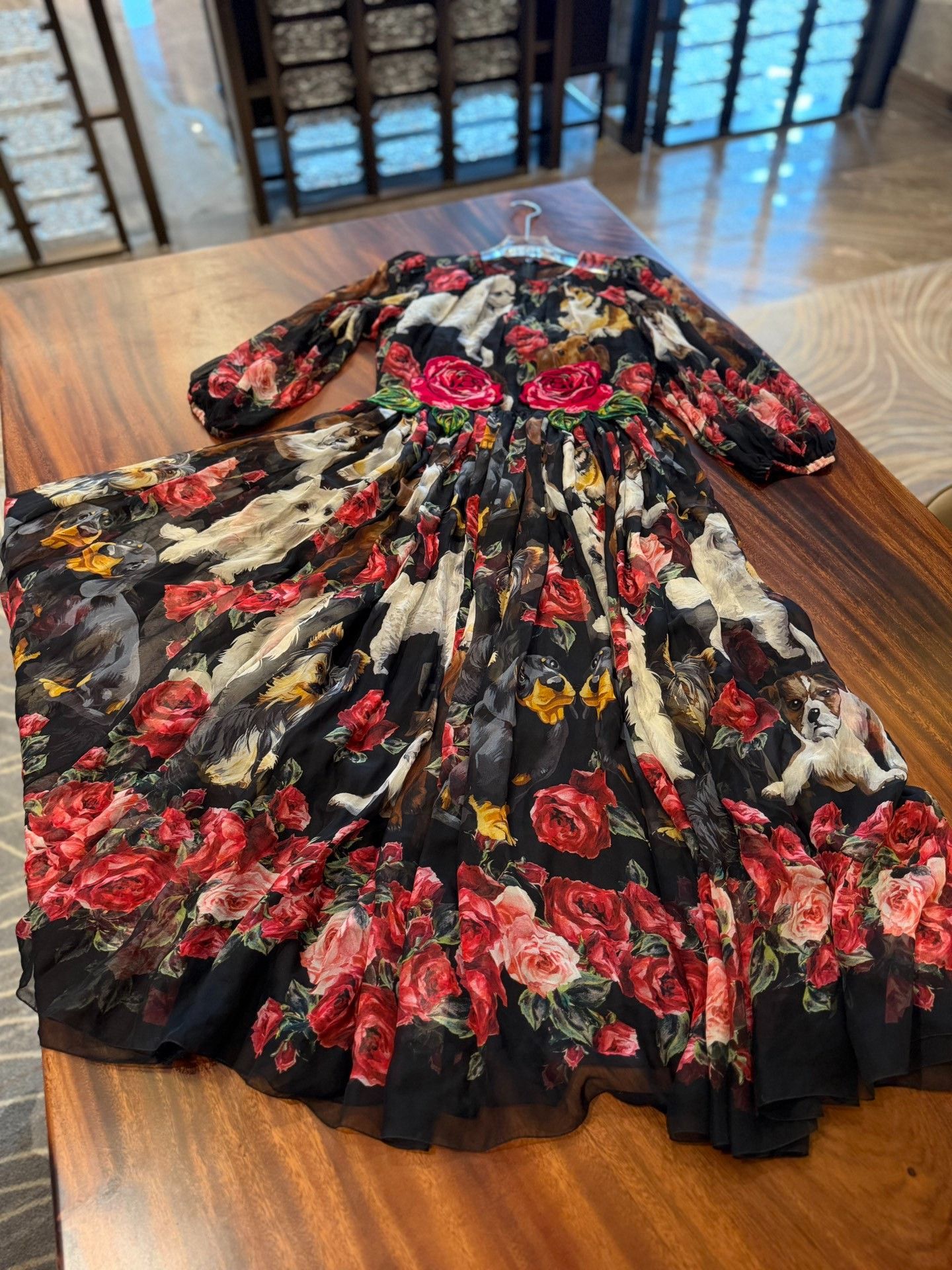 Dolce & Gabbana Dolce&Gabbana Rose Dog Silk Dress Size M / US 6-8 / IT 42-44 - 7 Thumbnail