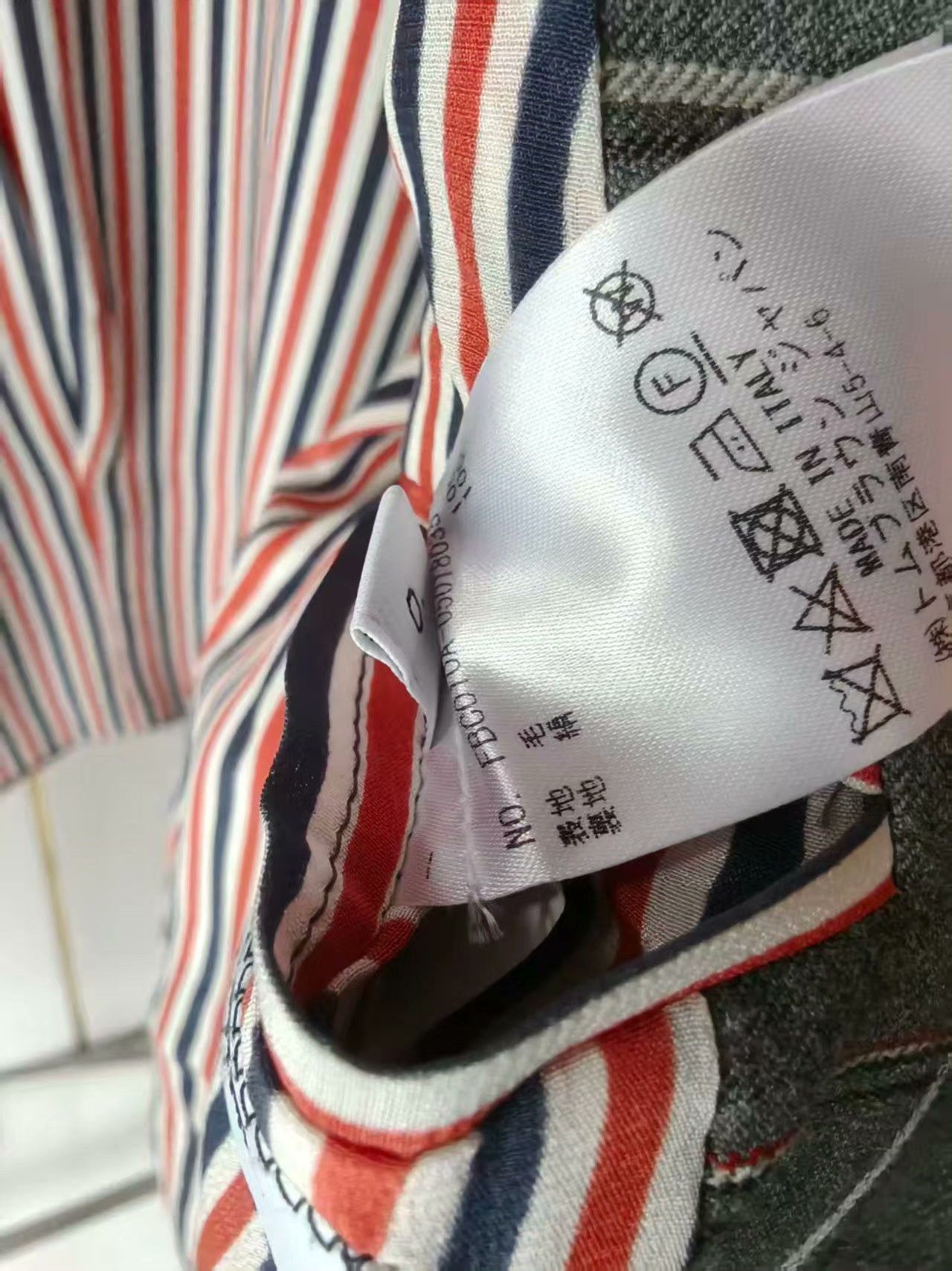 Thom Browne Gray Plaid Single Button Blazer Size US M / EU 48-50 / 2 - 5 Thumbnail