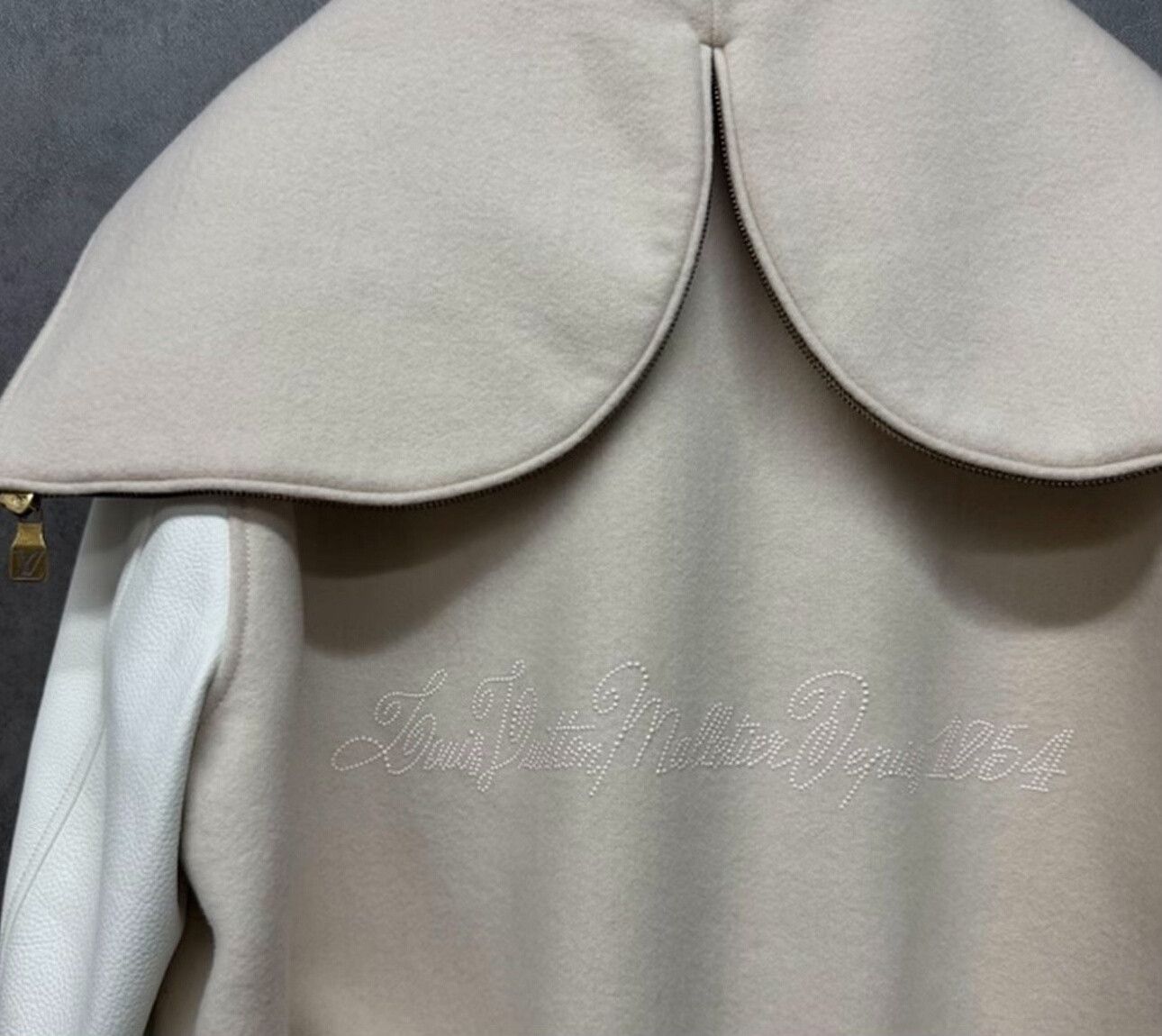 Louis Vuitton Louis Vuitton Pearl Logo Varsity Jacket 48 Size US M / EU 48-50 / 2 - 4 Thumbnail