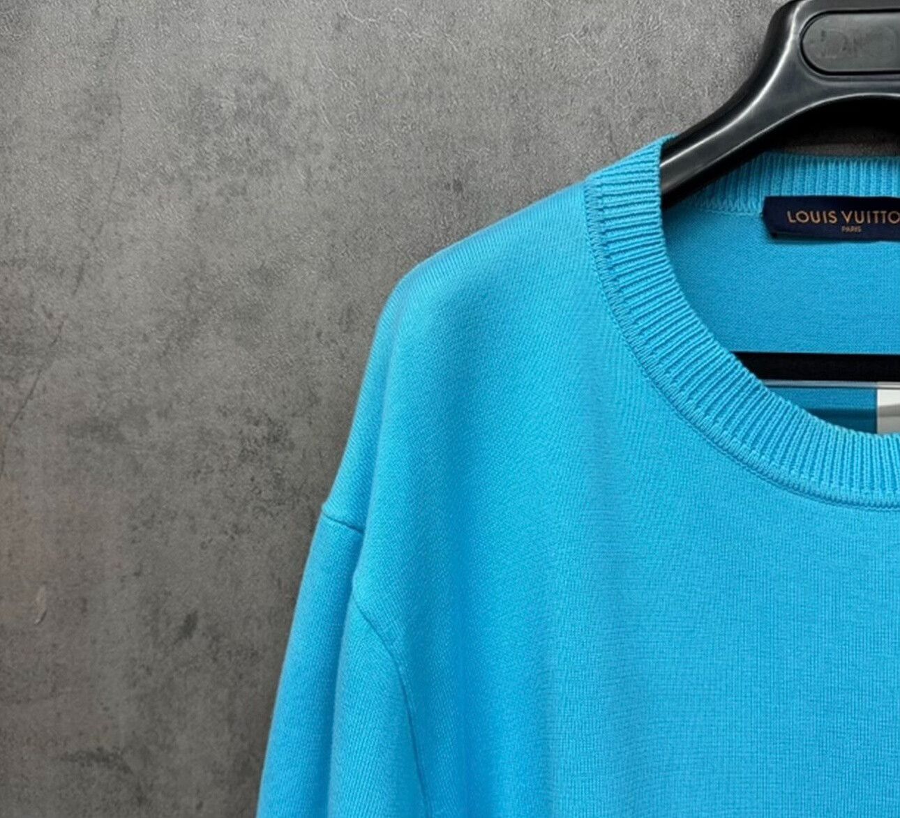 Louis Vuitton Louis Vuitton Blue Pin Logo Knit T-Shirt XXL Size US XXL / EU 58 / 5 - 4 Thumbnail