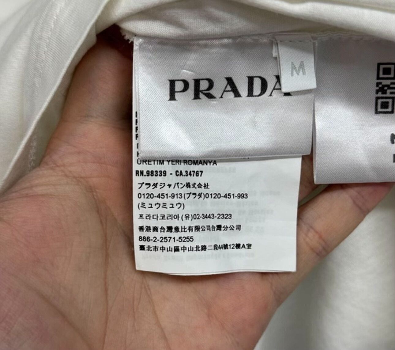 Prada Prada Knit Triangle Logo Pocket T-Shirt M Size US M / EU 48-50 / 2 - 5 Thumbnail