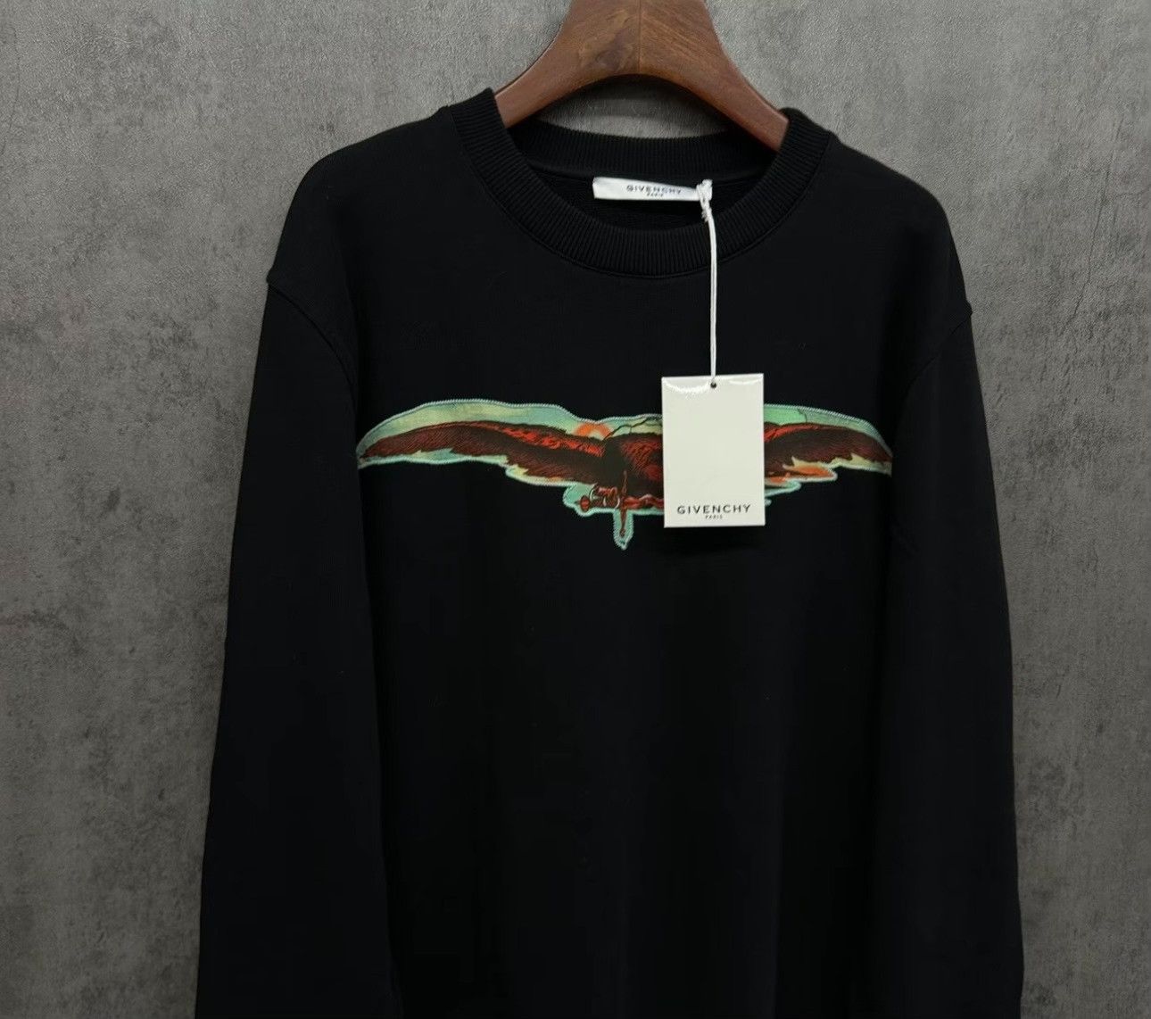Givenchy Givenchy Graphic Embroidered Sweatshirt Size M Size US M / EU 48-50 / 2 - 5 Thumbnail